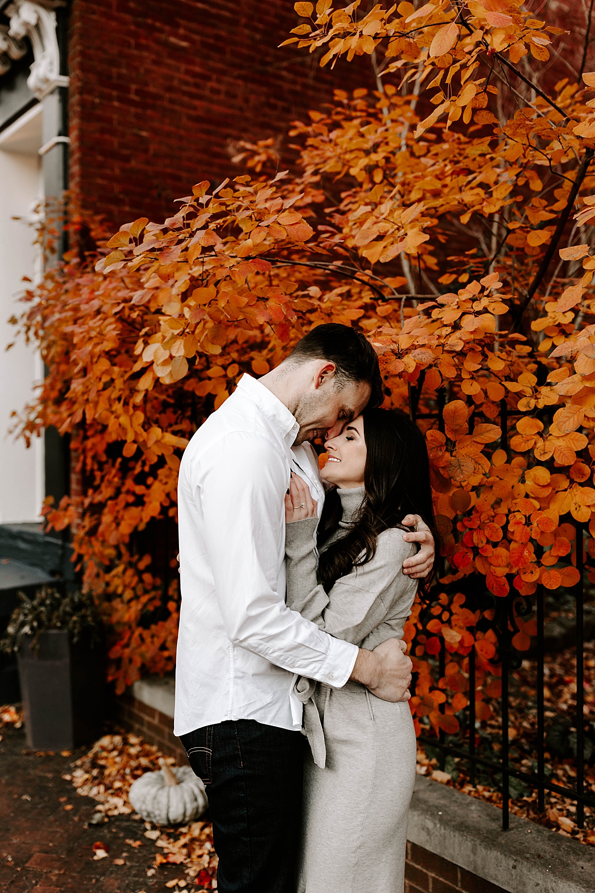 photography props for fall engagement sessions