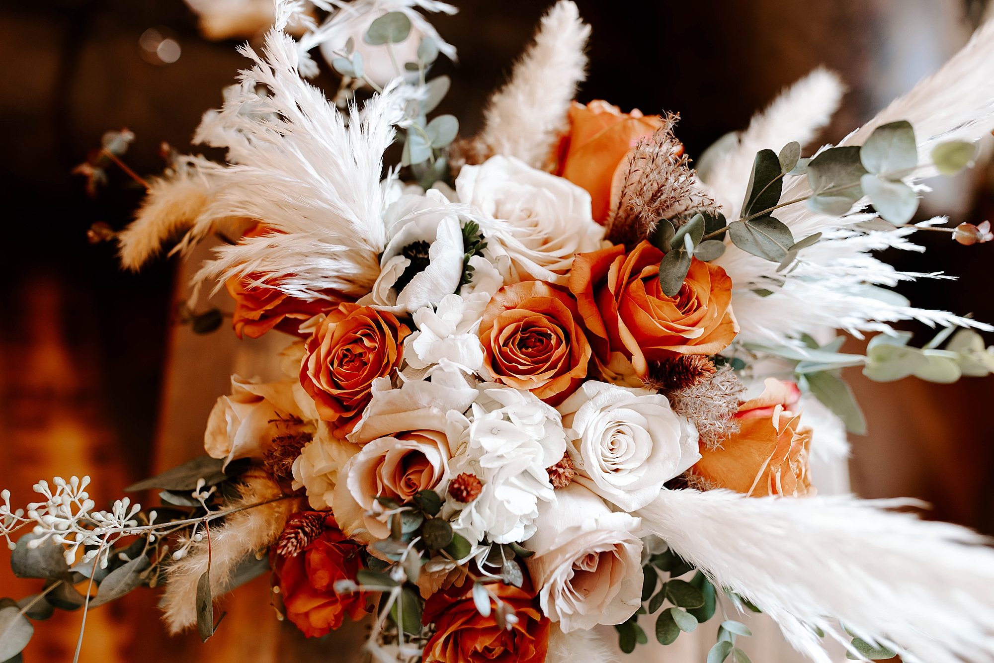 wedding floral design; bridal bouquet