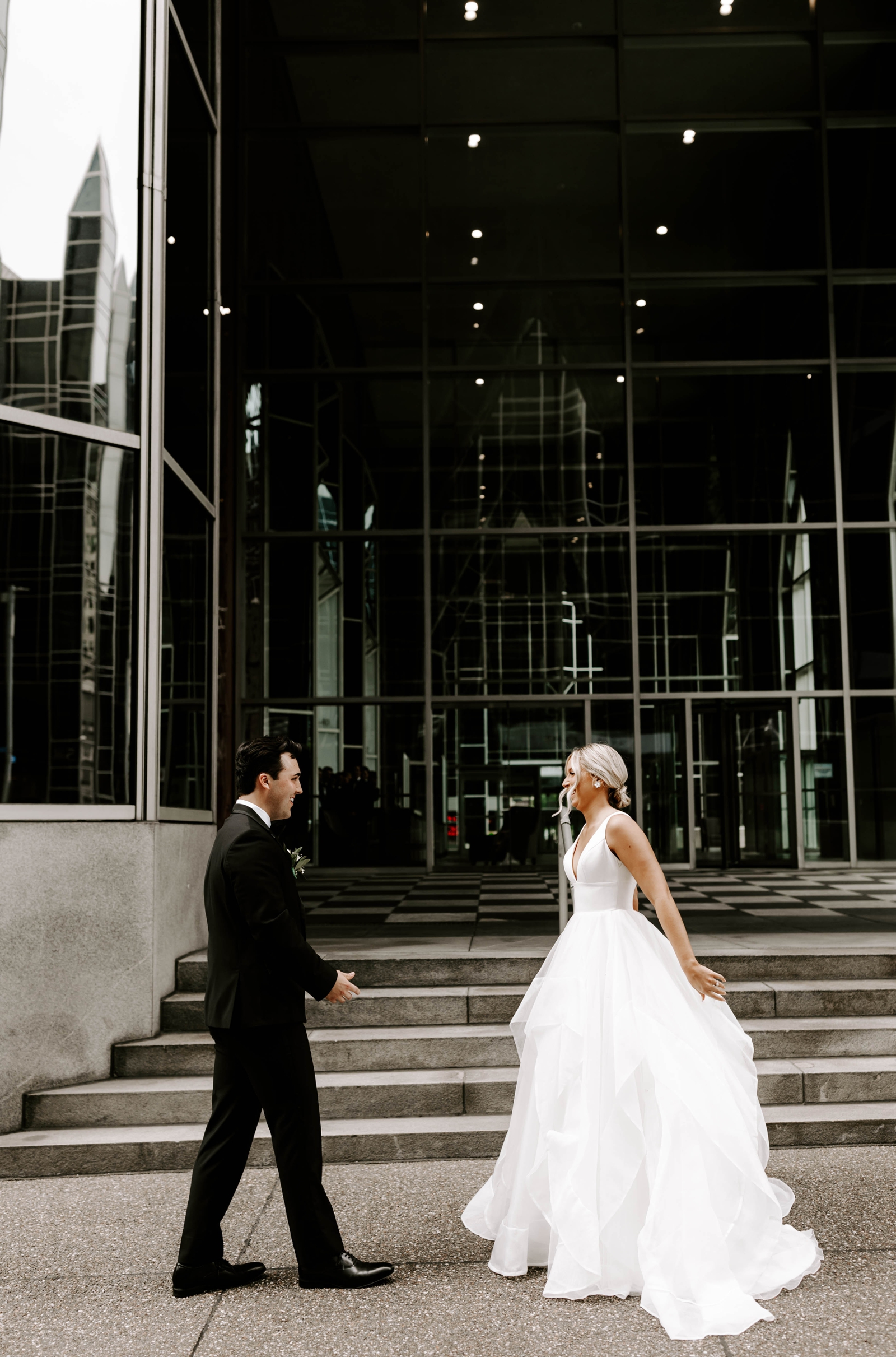 Couple's Portraits at PPG Place Pittsburgh