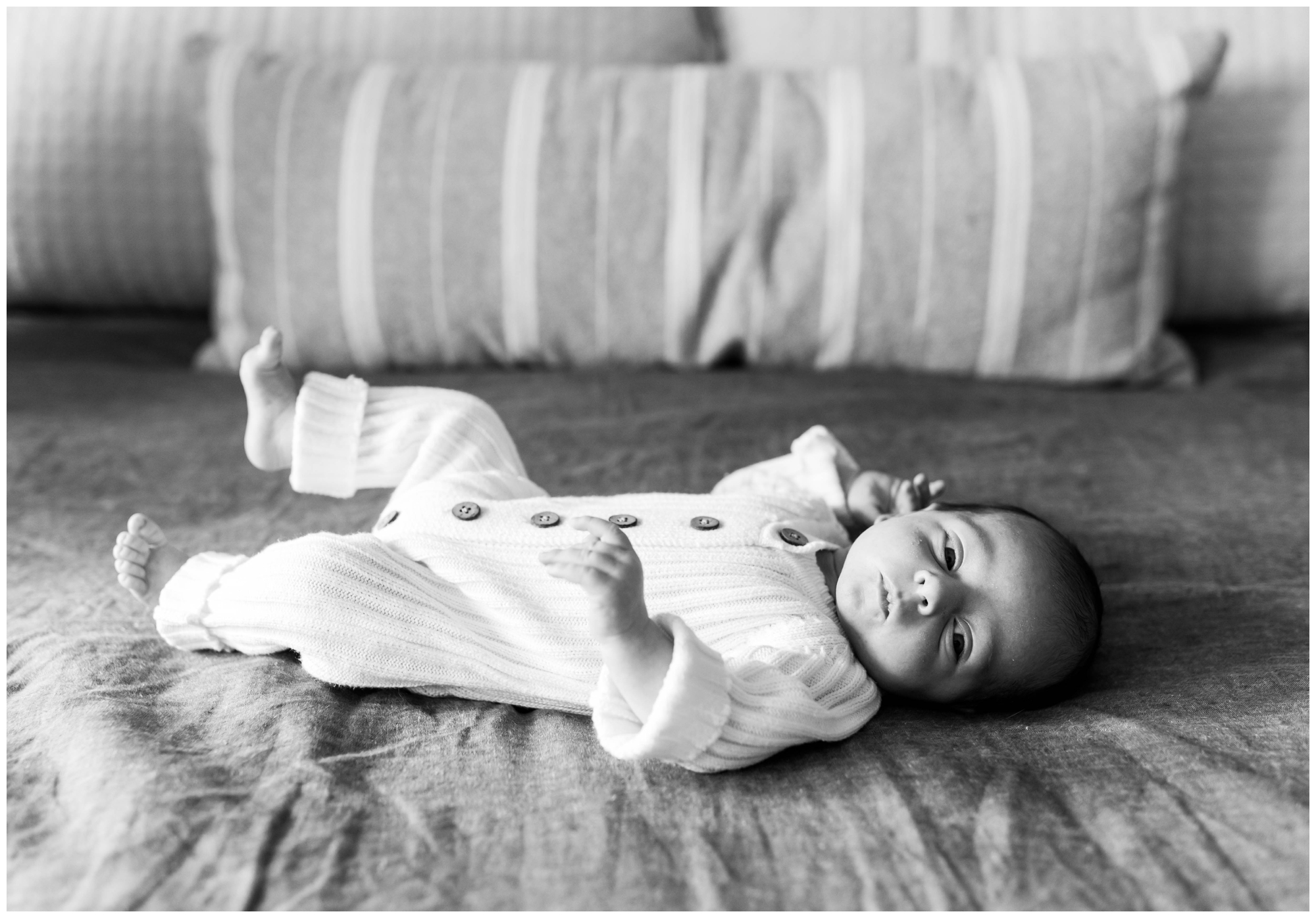 newborn lifestyle photo session