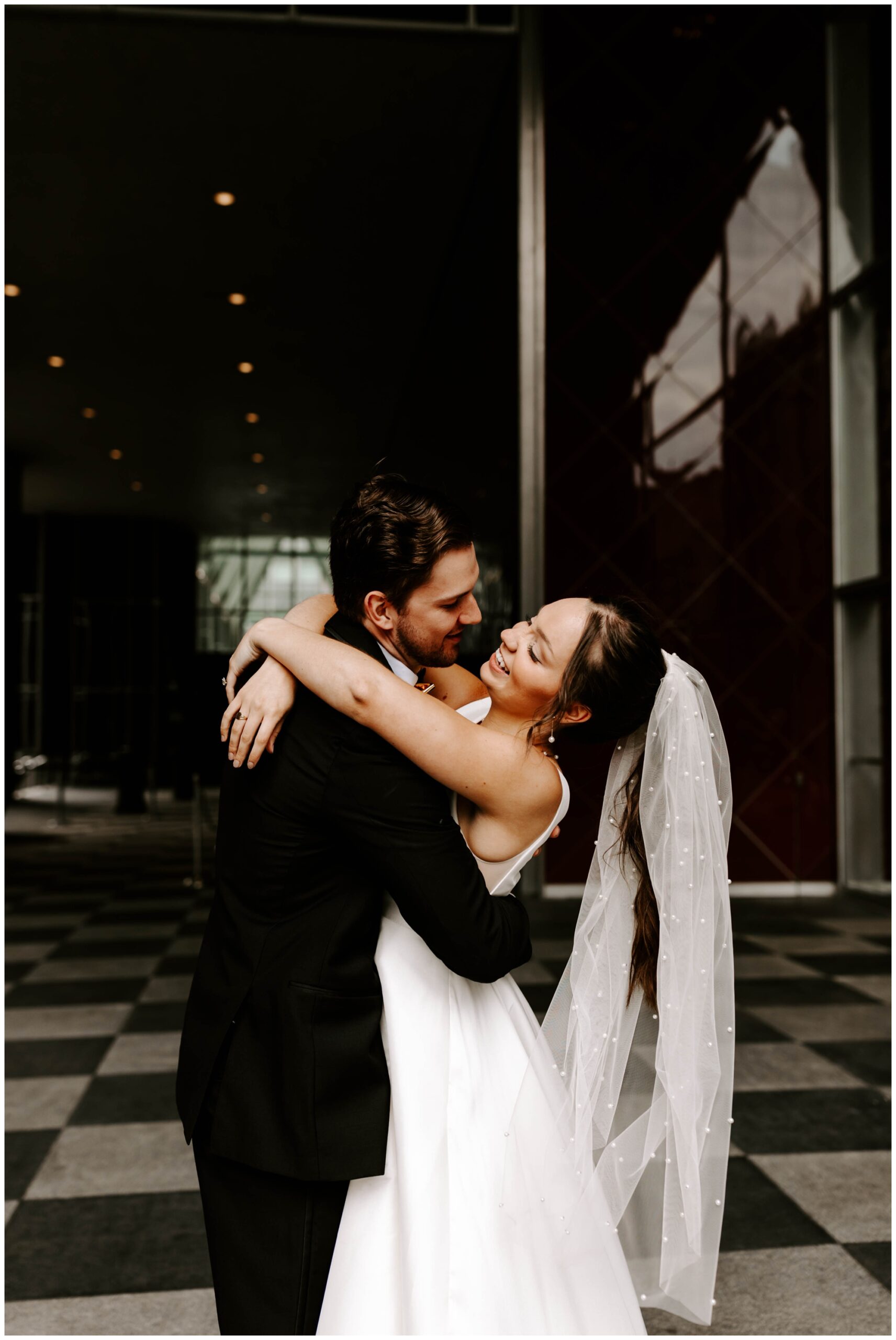 PPG Place Pittsburgh wedding