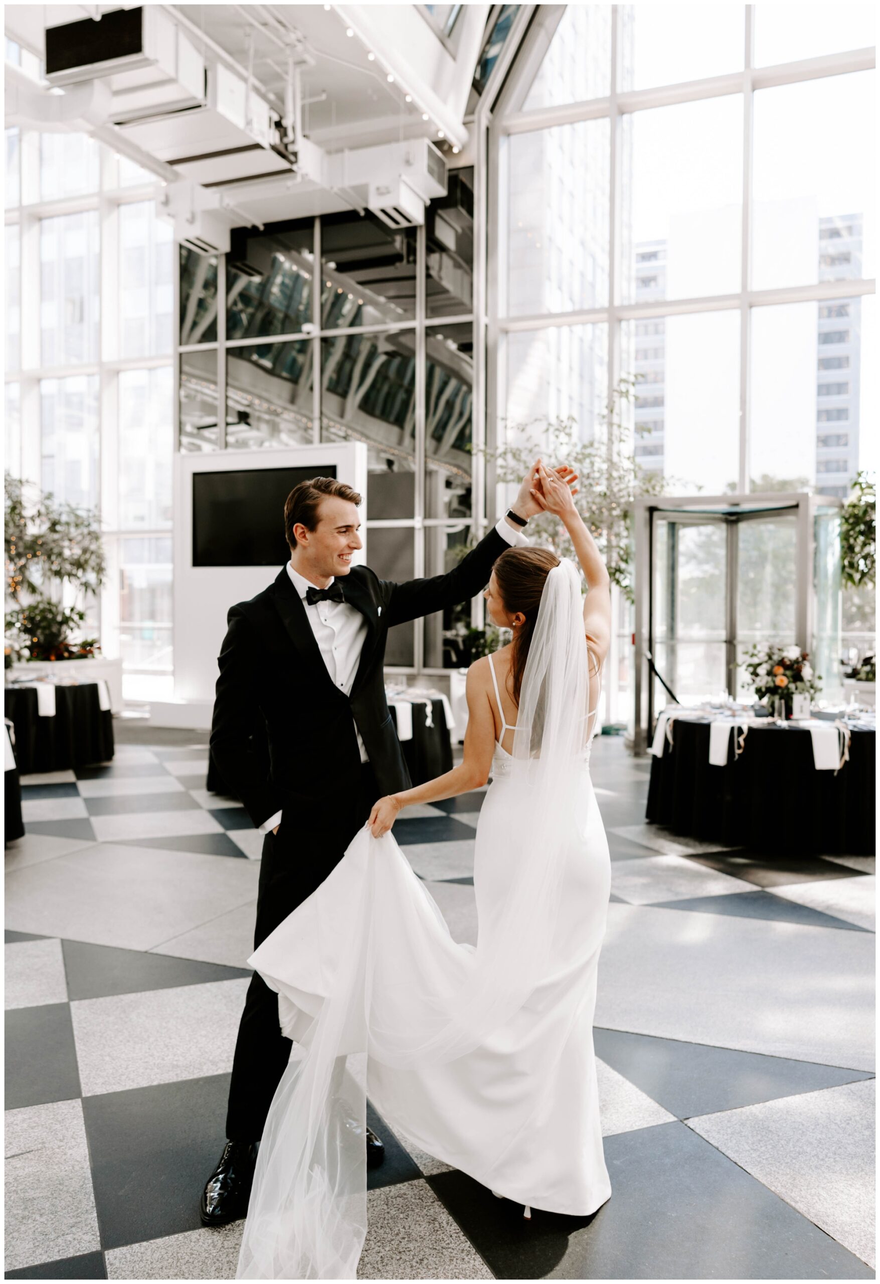 wedding at Wintergarden at PPG Place