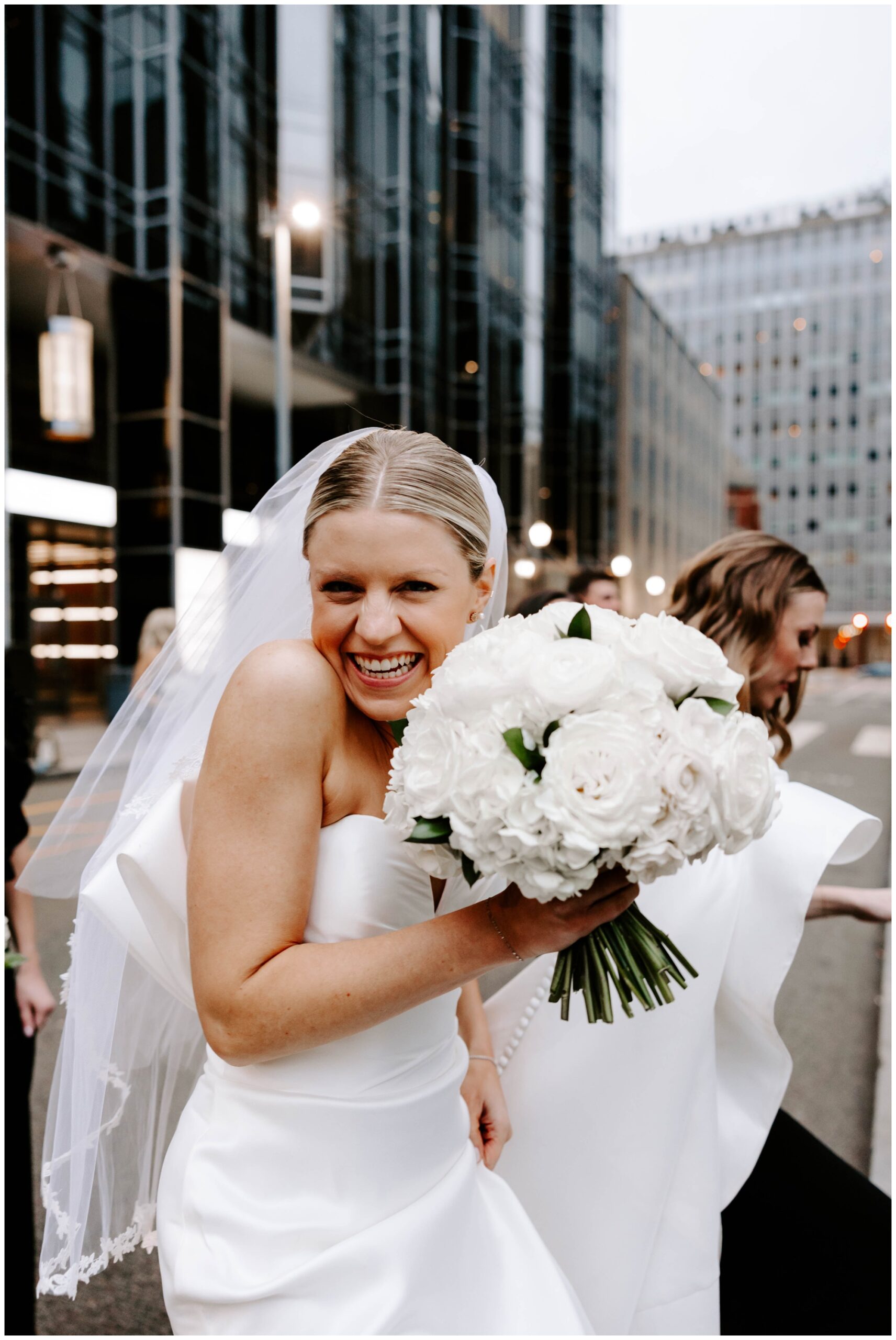 Rachel Wehan wedding photography at Wintergarden at PPG Place Pittsburgh
