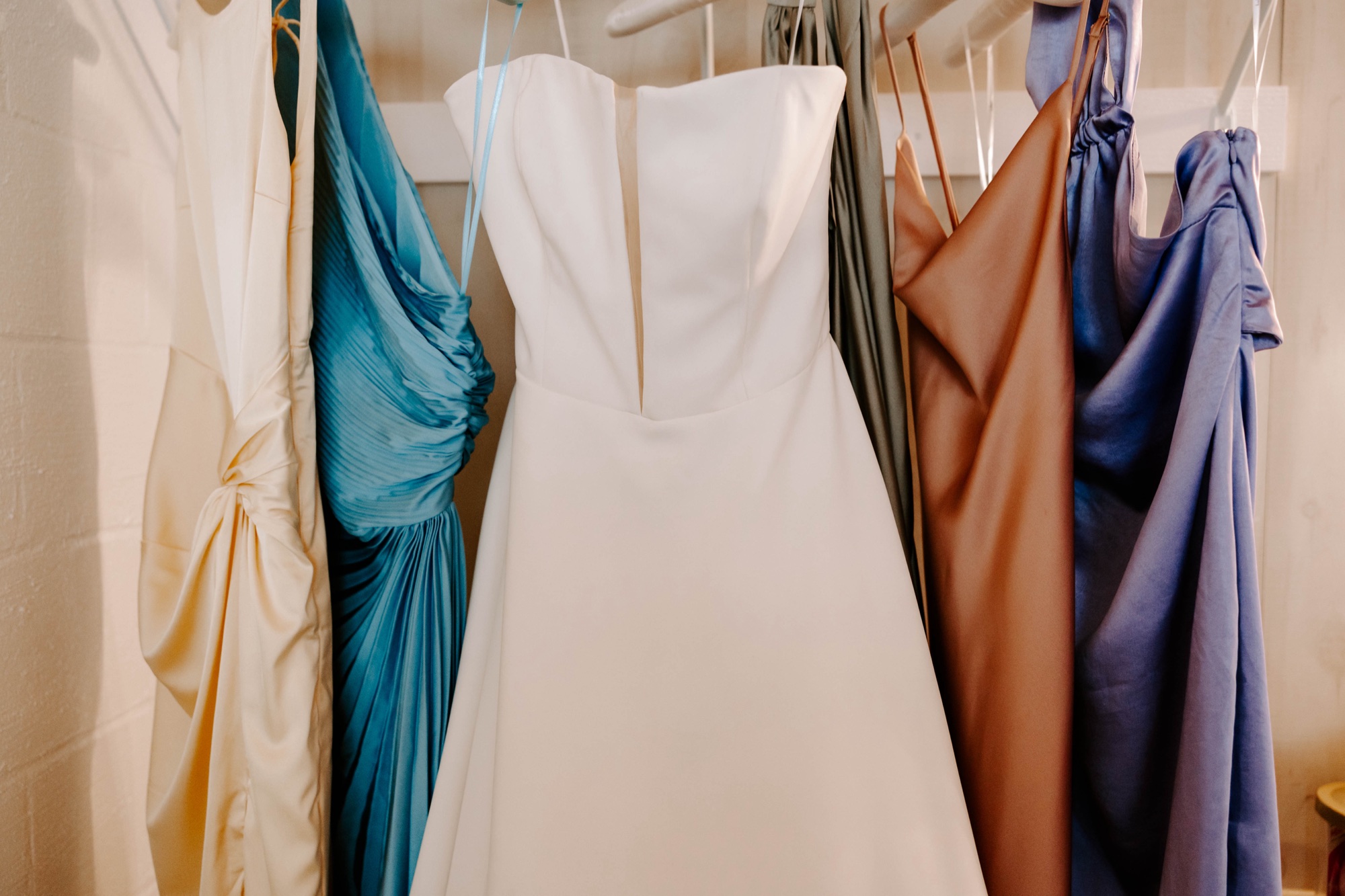 mismatched bridesmaid dresses