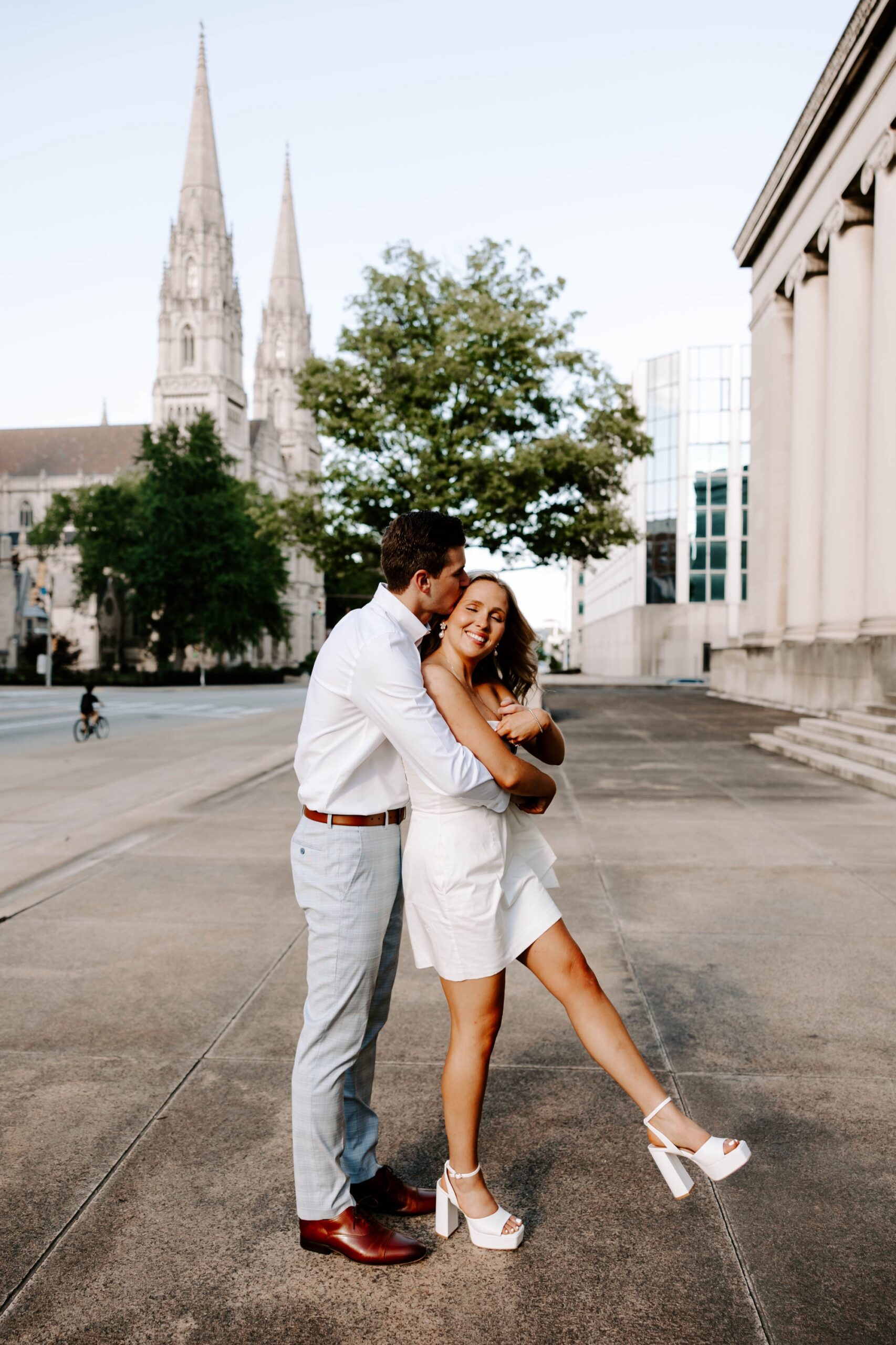 engagement photos at the Mellon Institute Pittsburgh