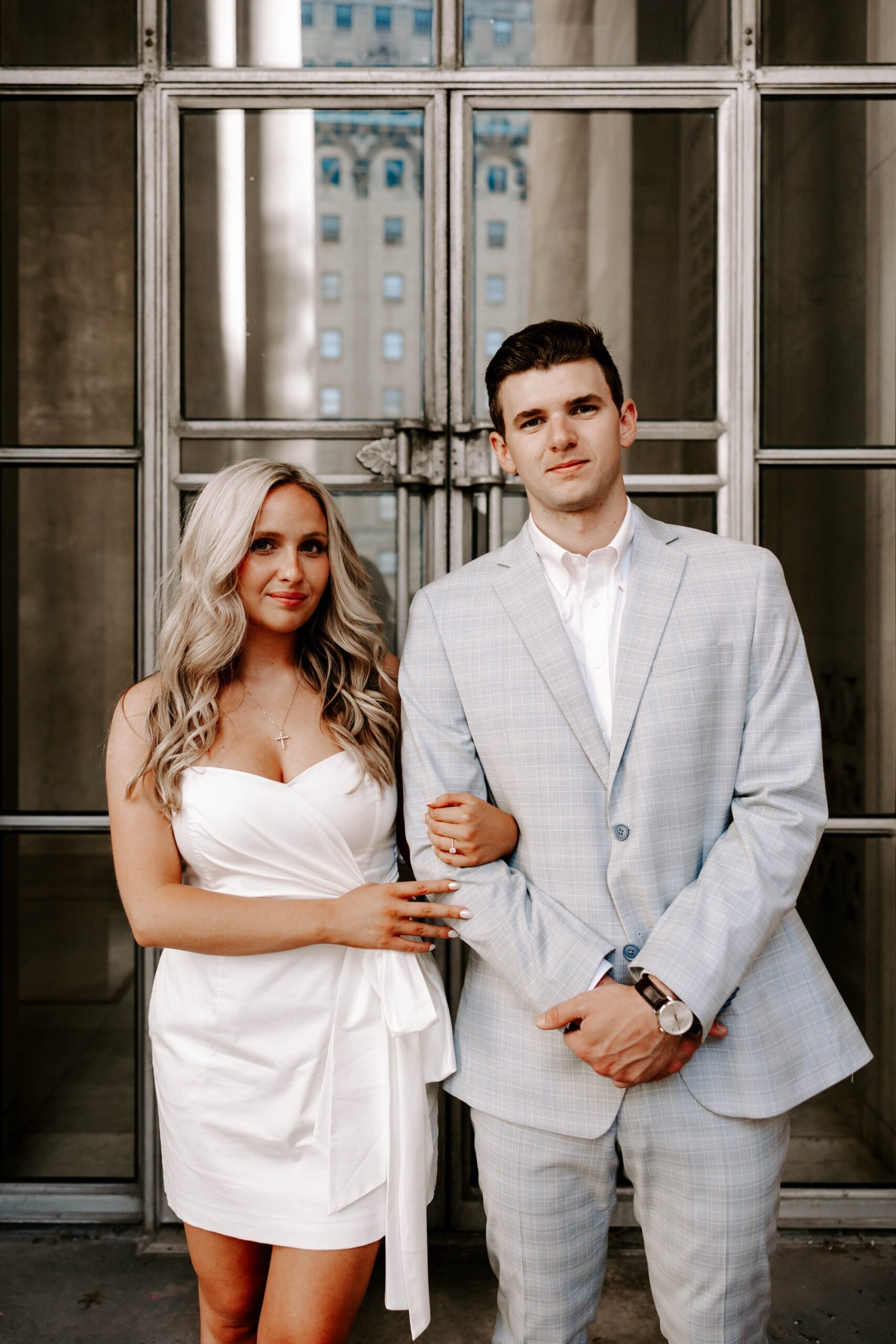 engagement photos at the Mellon Institute Pittsburgh