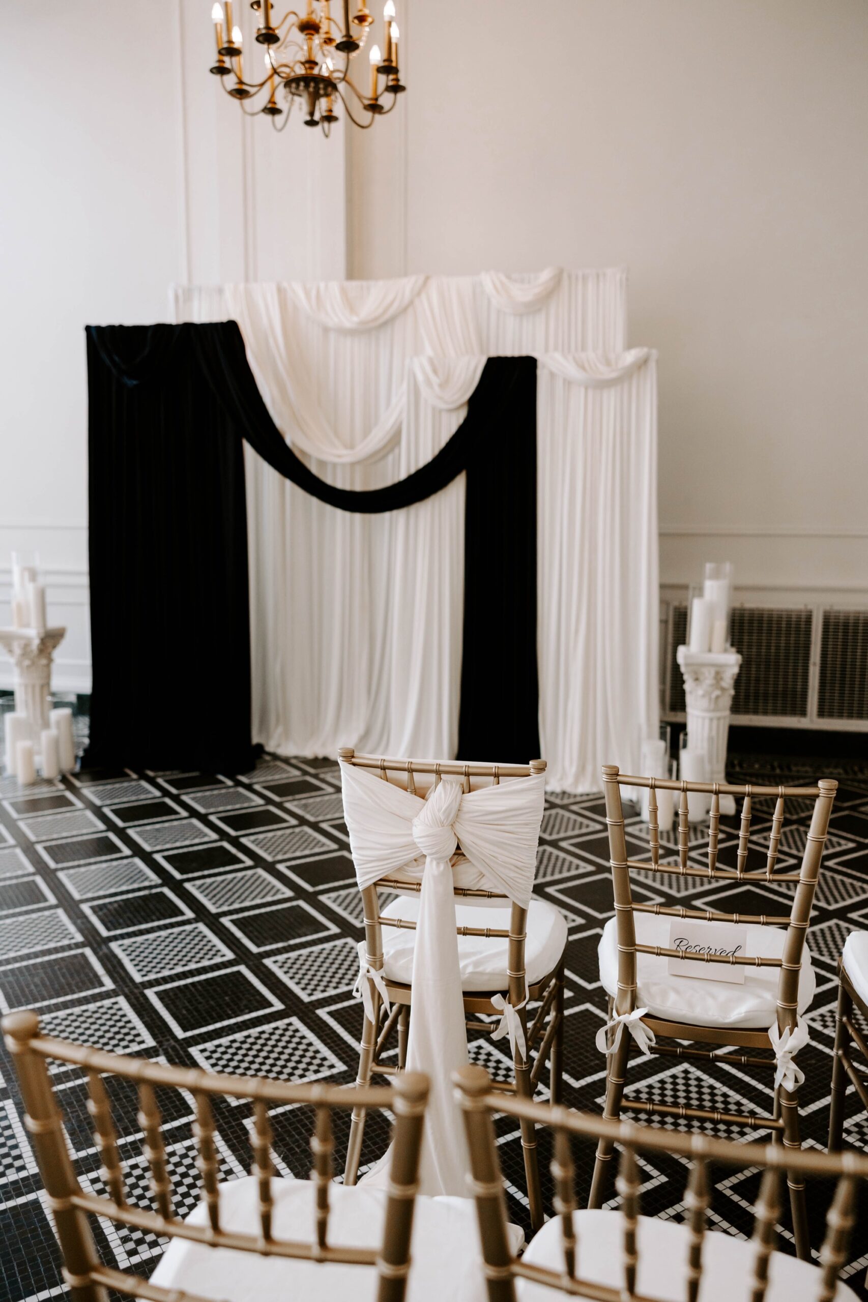 black and white glam wedding design