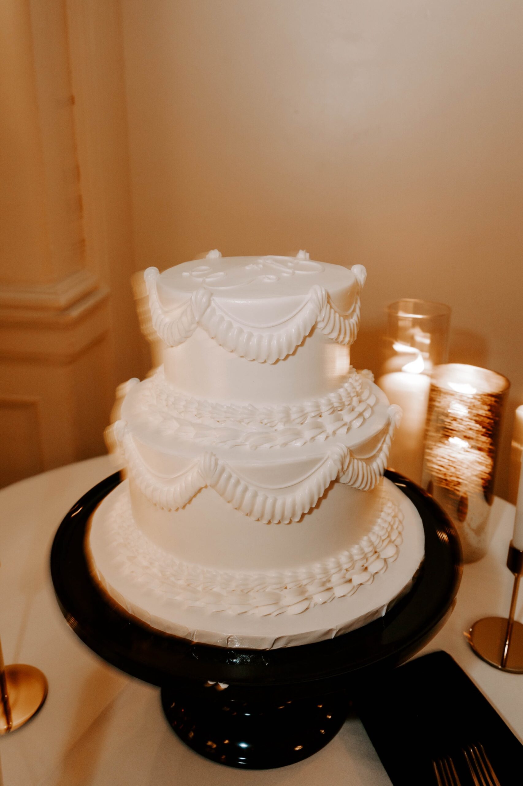 elegant white wedding cake