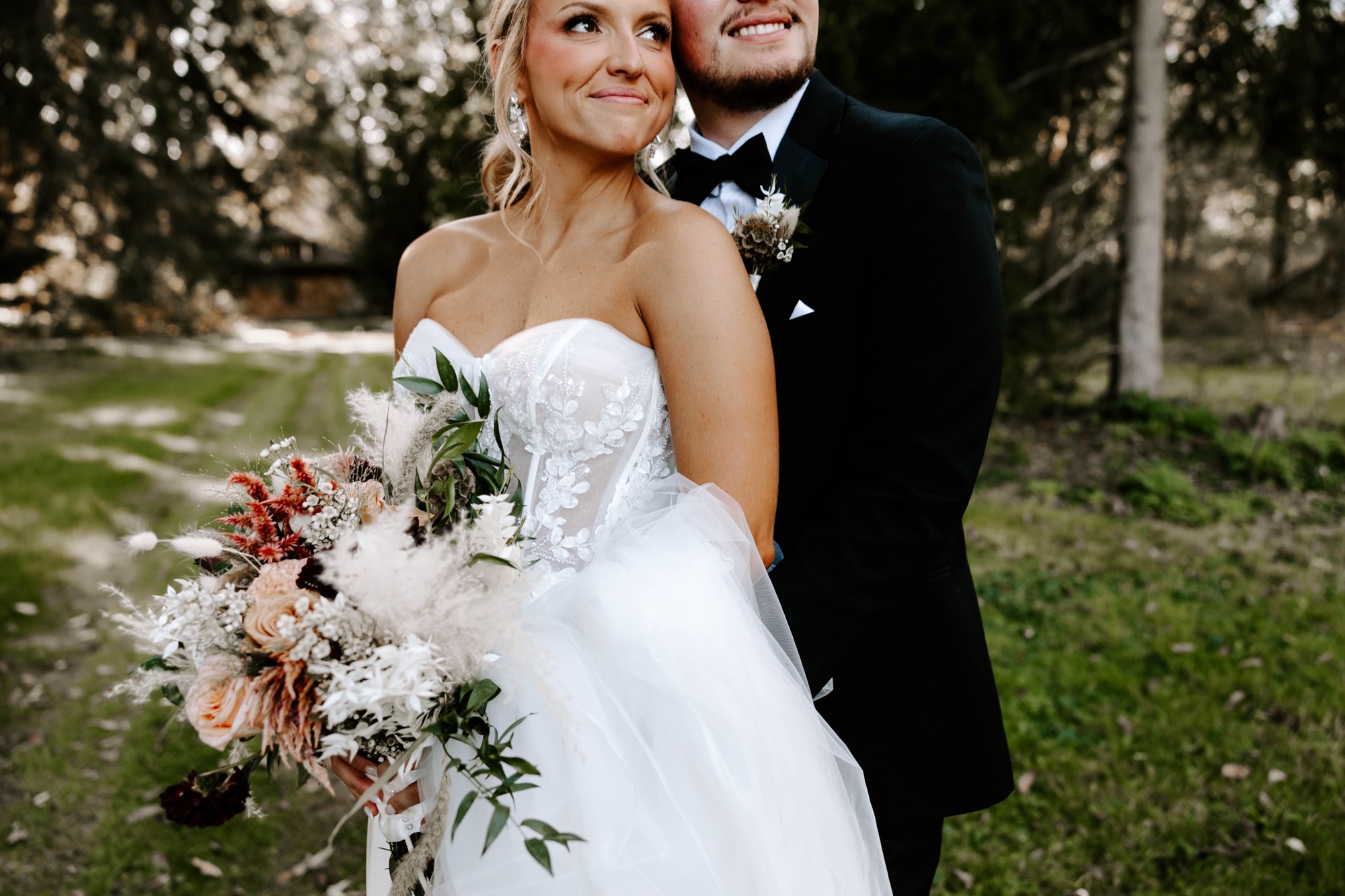 classic wedding portraits