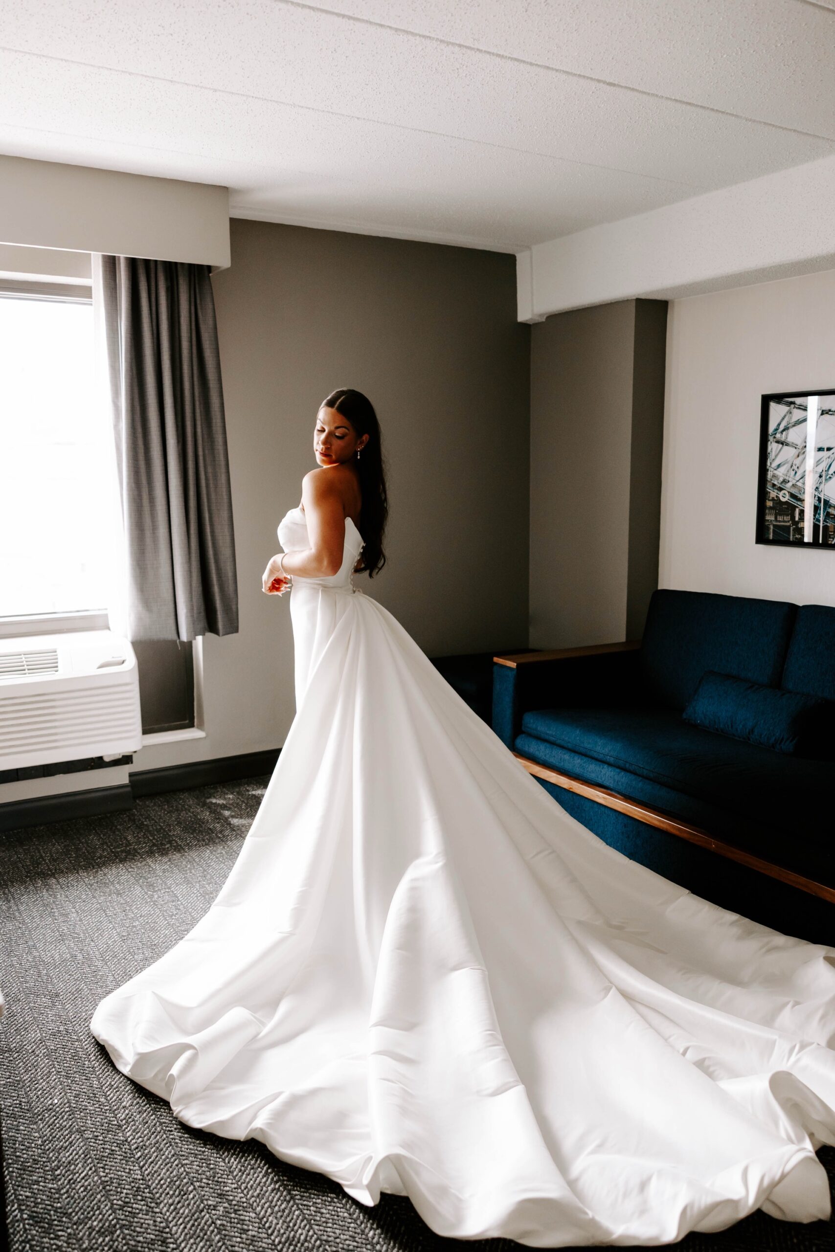 bridal gown styles; unique wedding venues