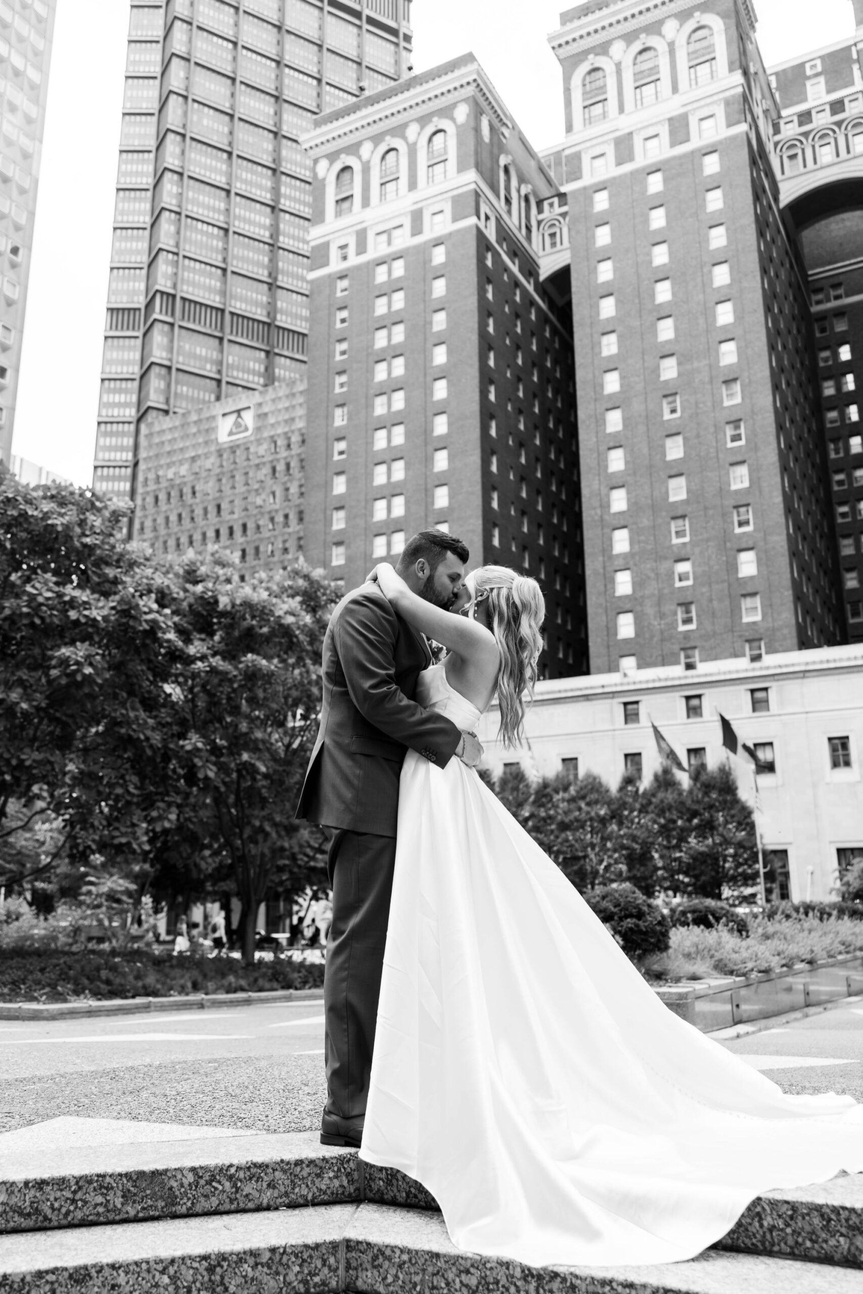 Pittsburgh wedding at the Energy Innovation Center