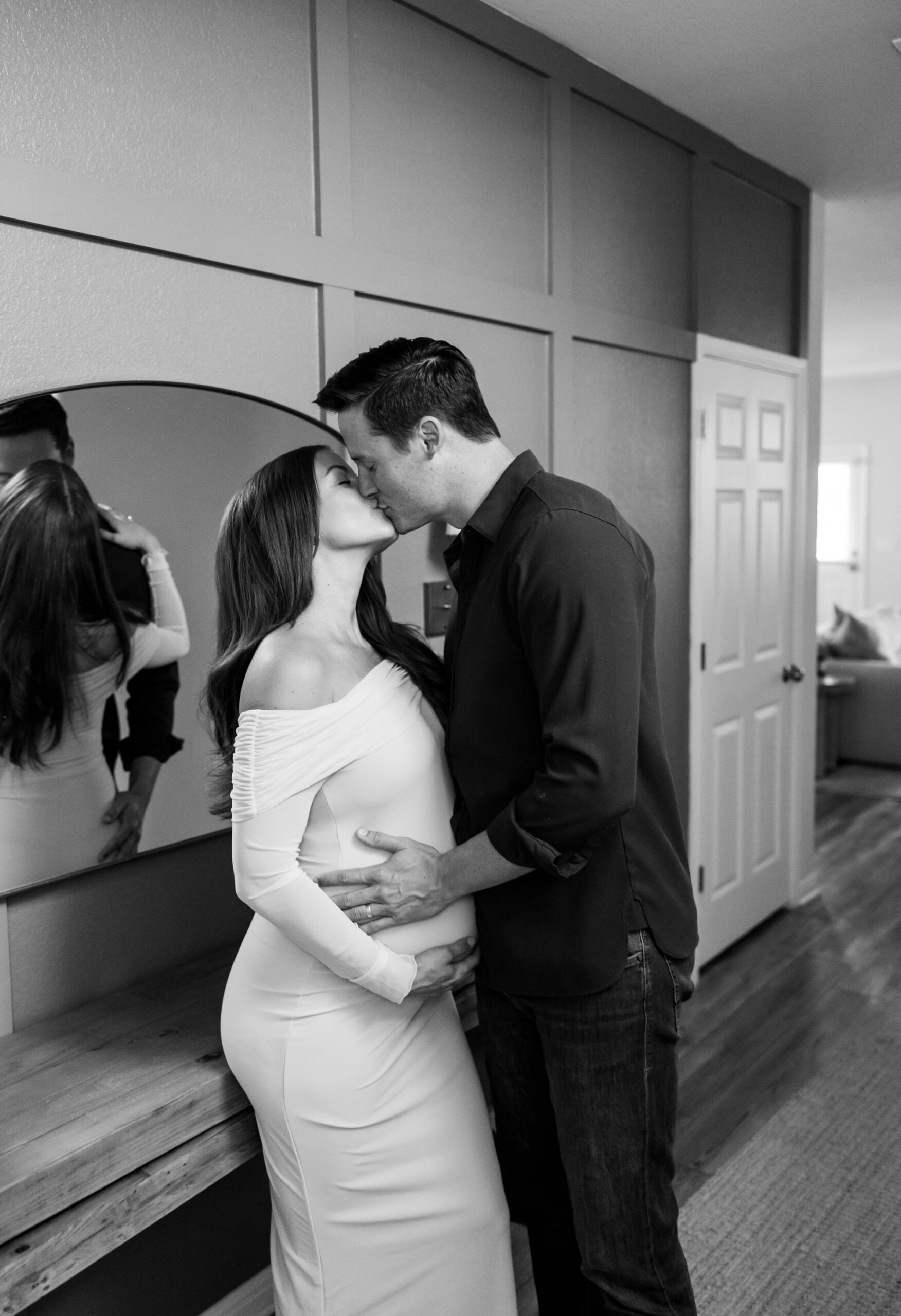 Your Guide to Stress-Free In-Home Maternity Photography in Pittsburgh