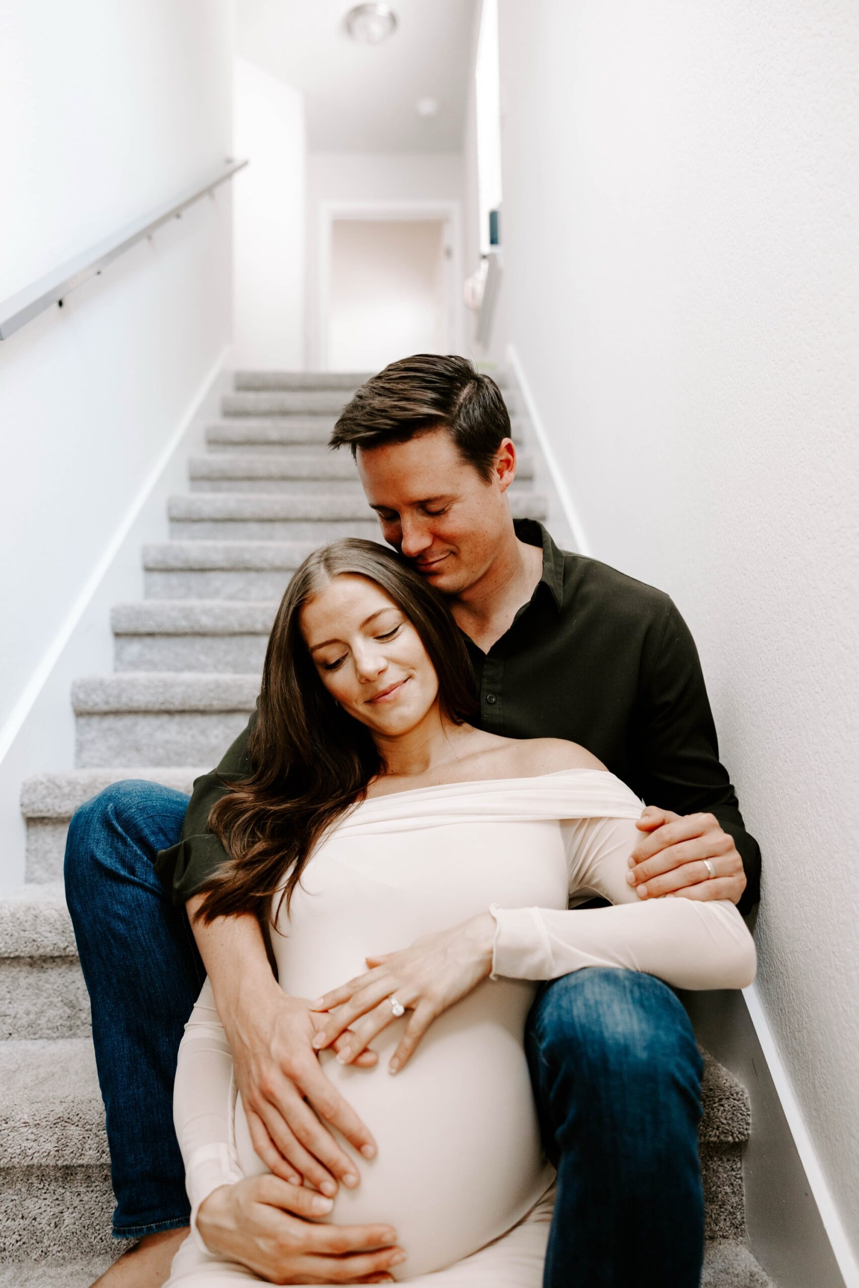 Your Guide to Stress-Free In-Home Maternity Photography in Pittsburgh