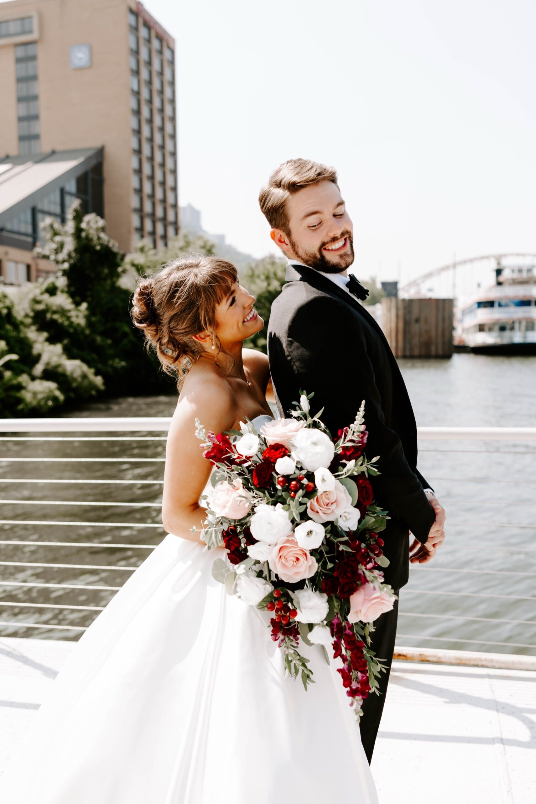 modern classic wedding inspiration for Pittsburgh couples