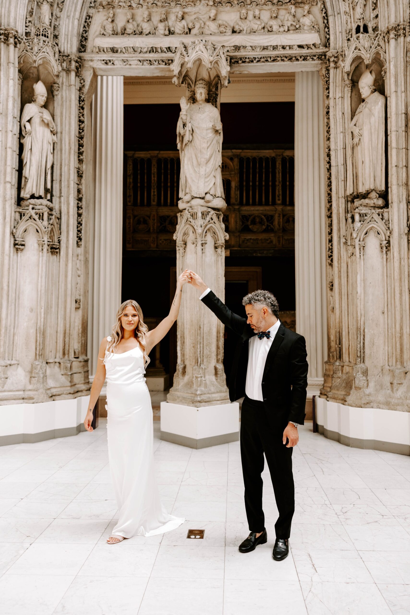 high-fashion editorial engagement photos at the Carnegie Museum of Art