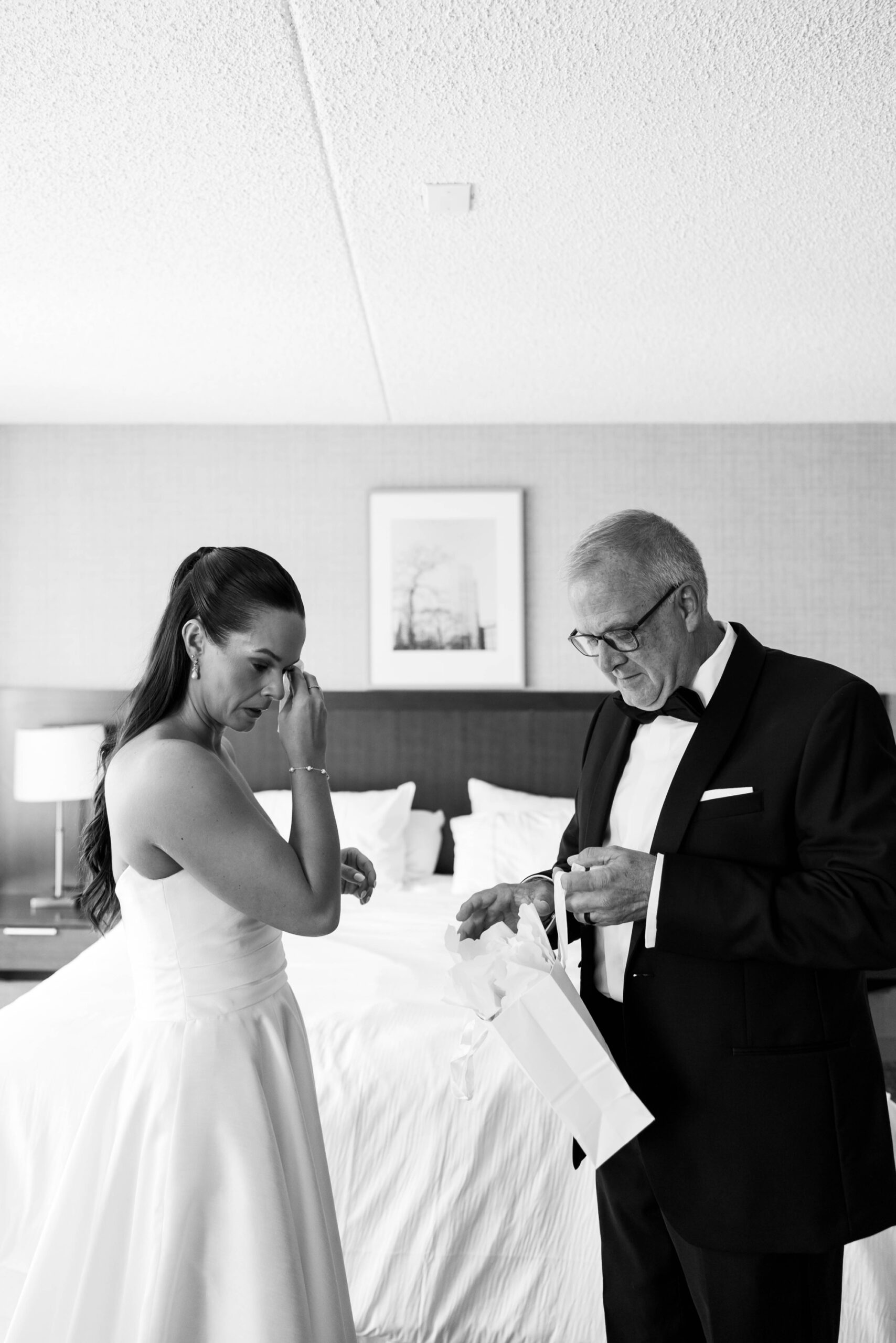 first look with dad; pittsburgh weddings