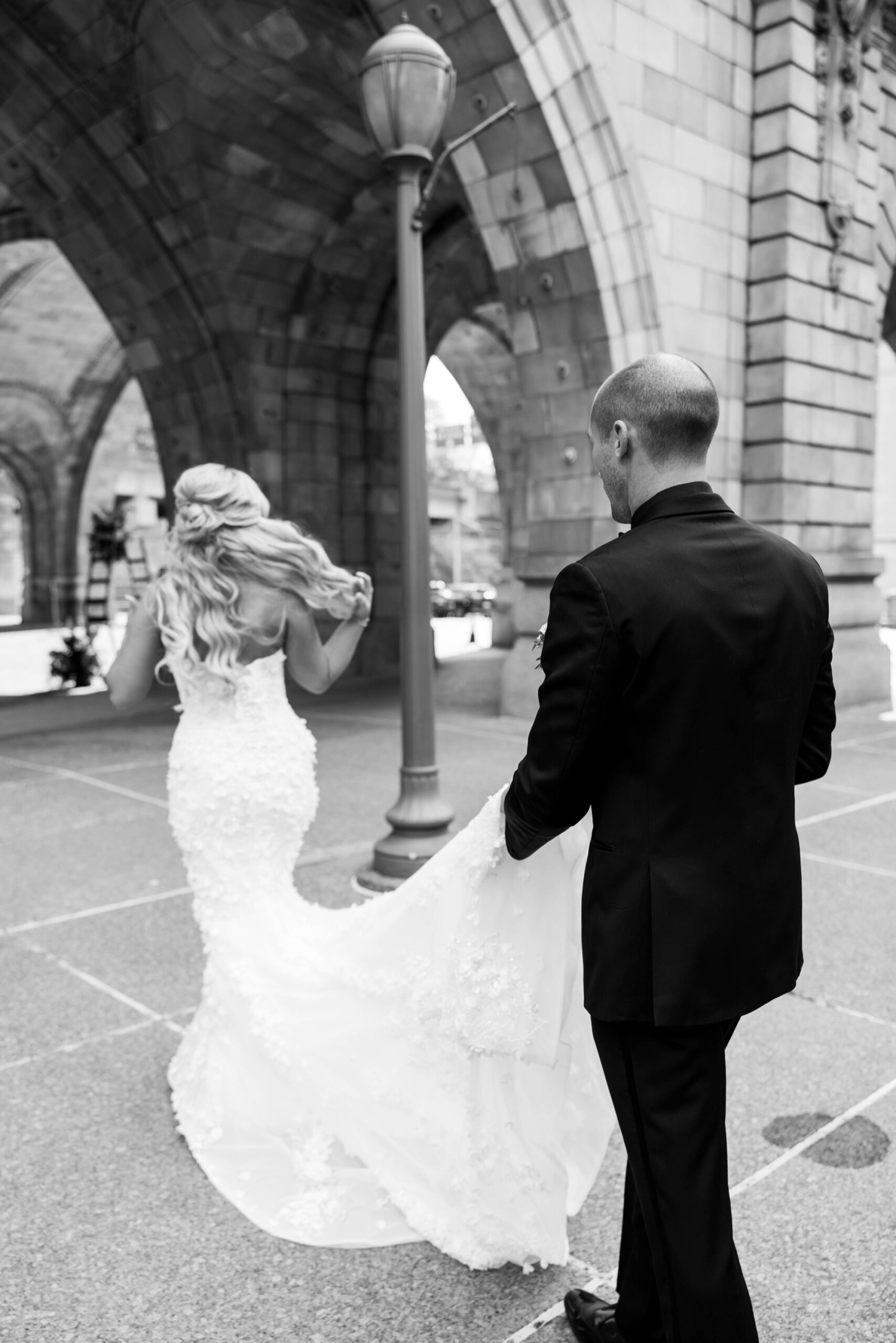 wedding portraits at The Rotunda at The Pennsylvanian