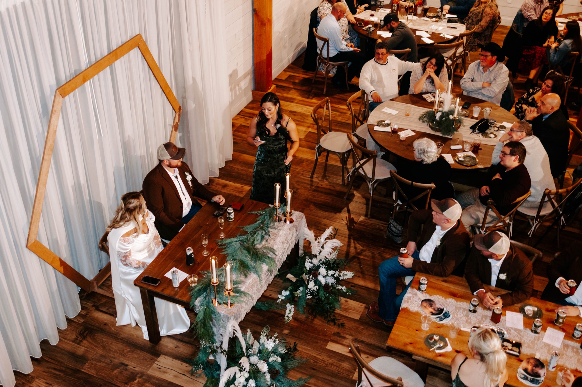 large, all-inclusive wedding venues with a dancefloor and outdoor ceremony space in Pennsylvania