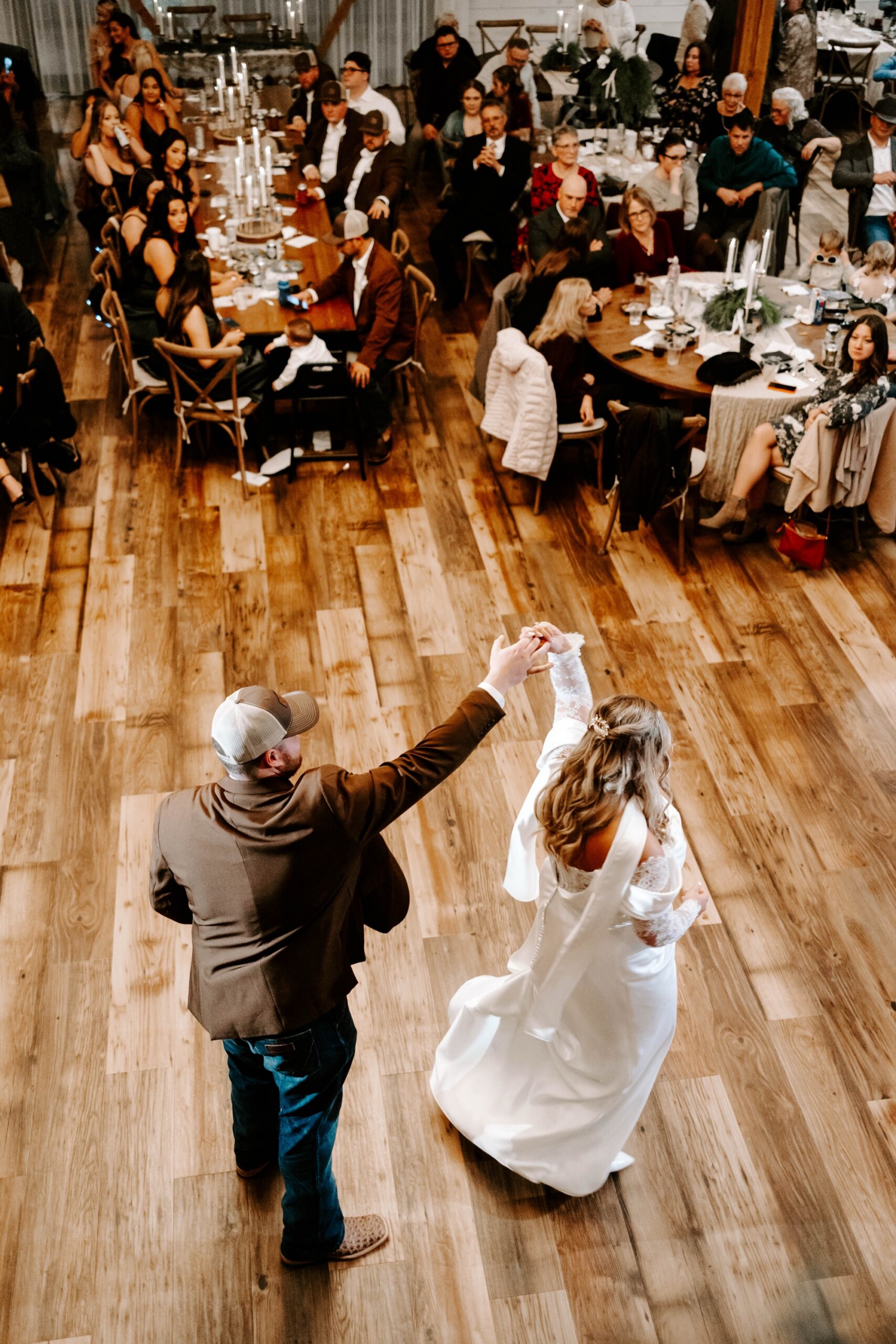 large, all-inclusive wedding venues with a dancefloor and outdoor ceremony space in Pennsylvania