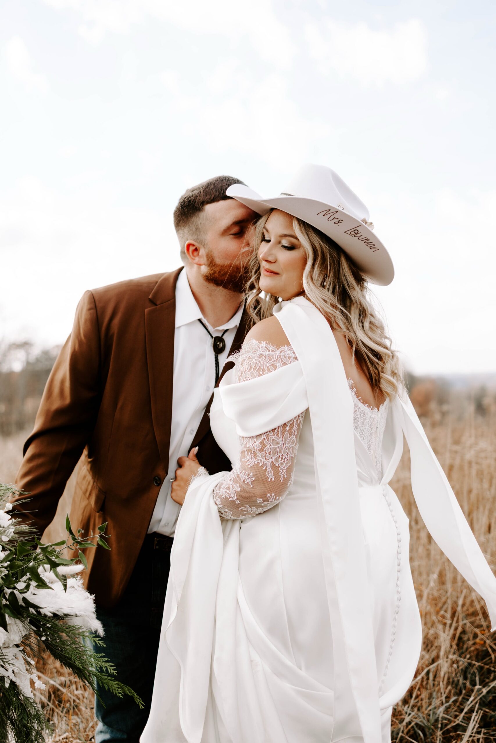 custom bridal cowgirl hats; hat band accessories