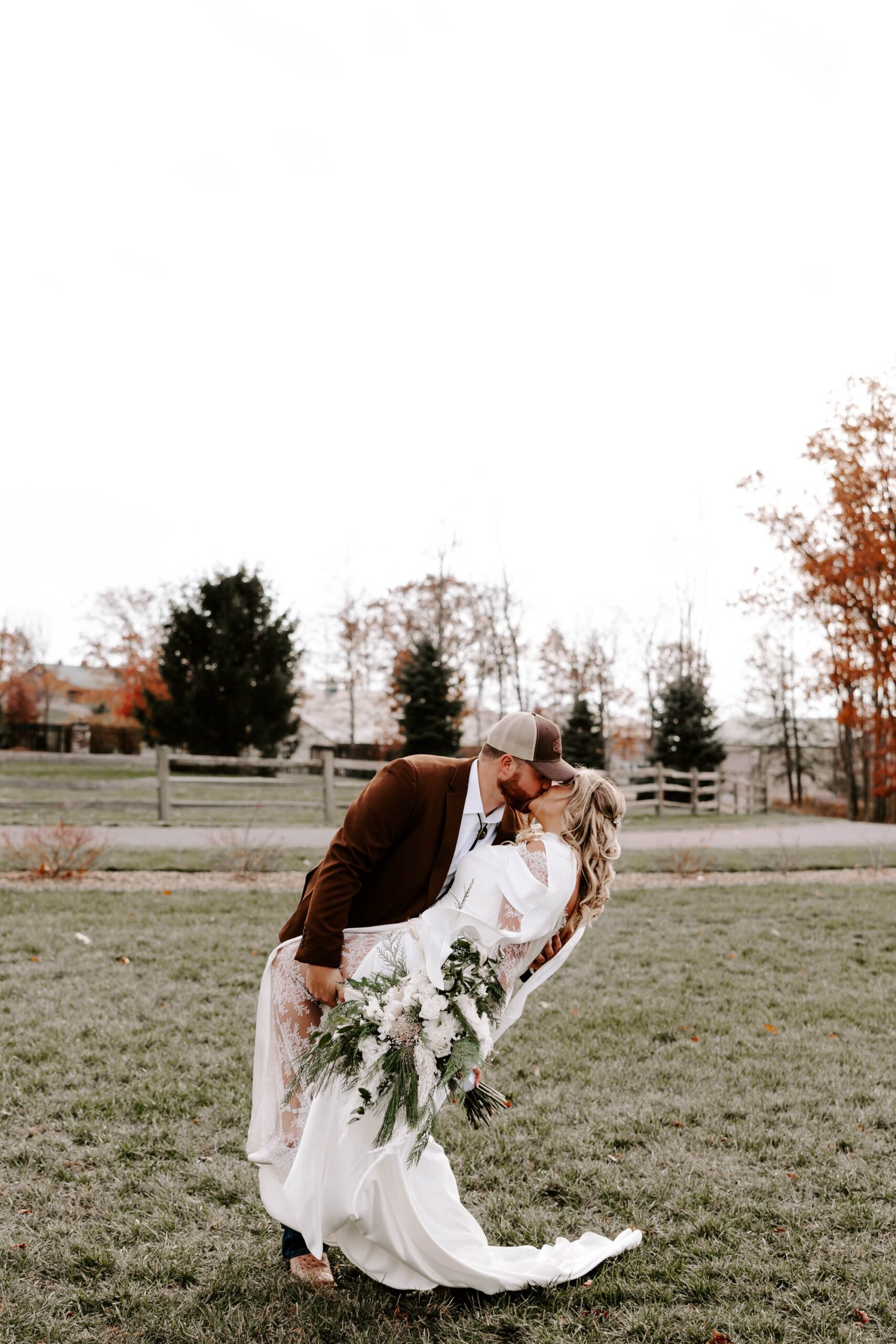 midwest / western wedding styles and photography
