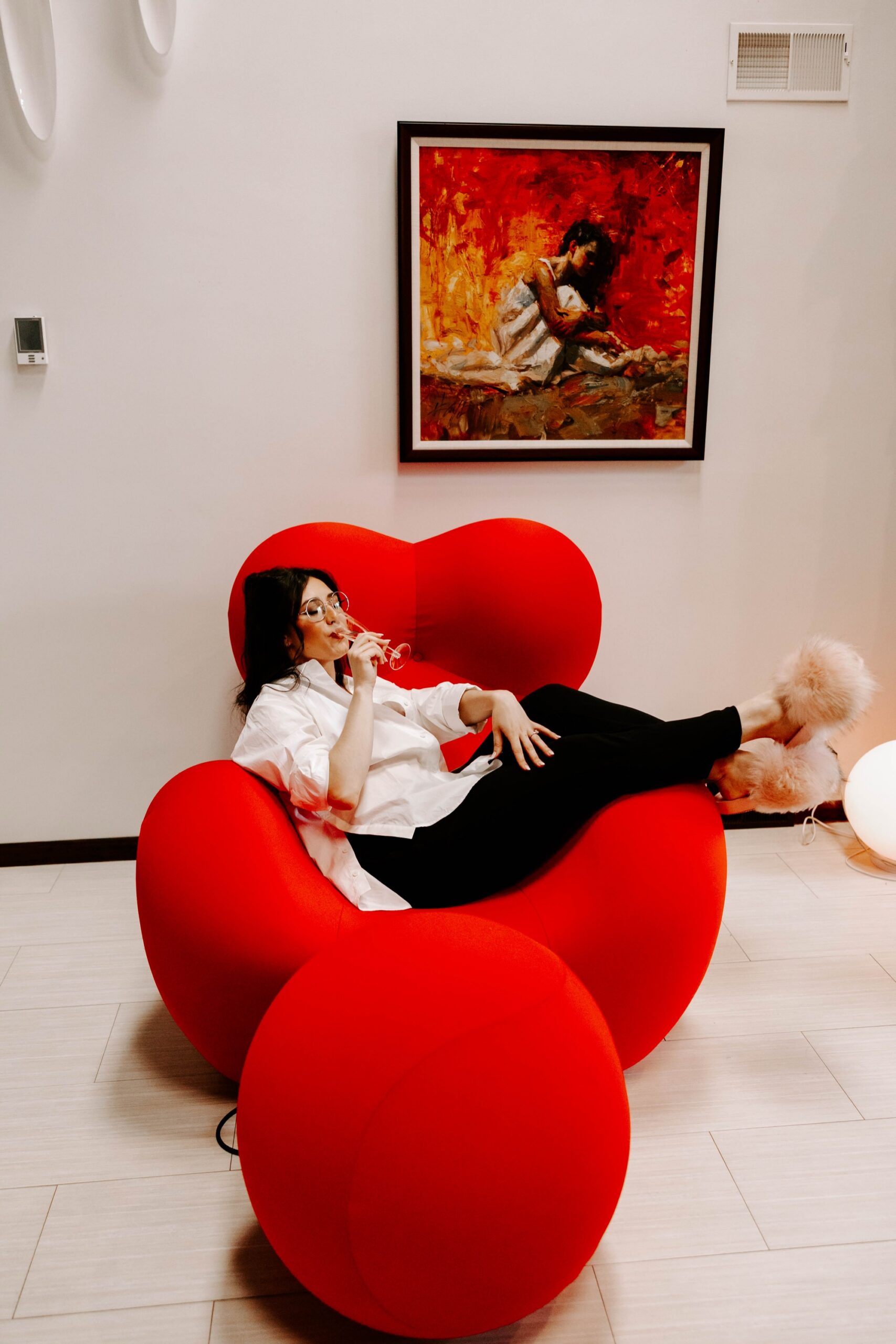 champagne sipping poses