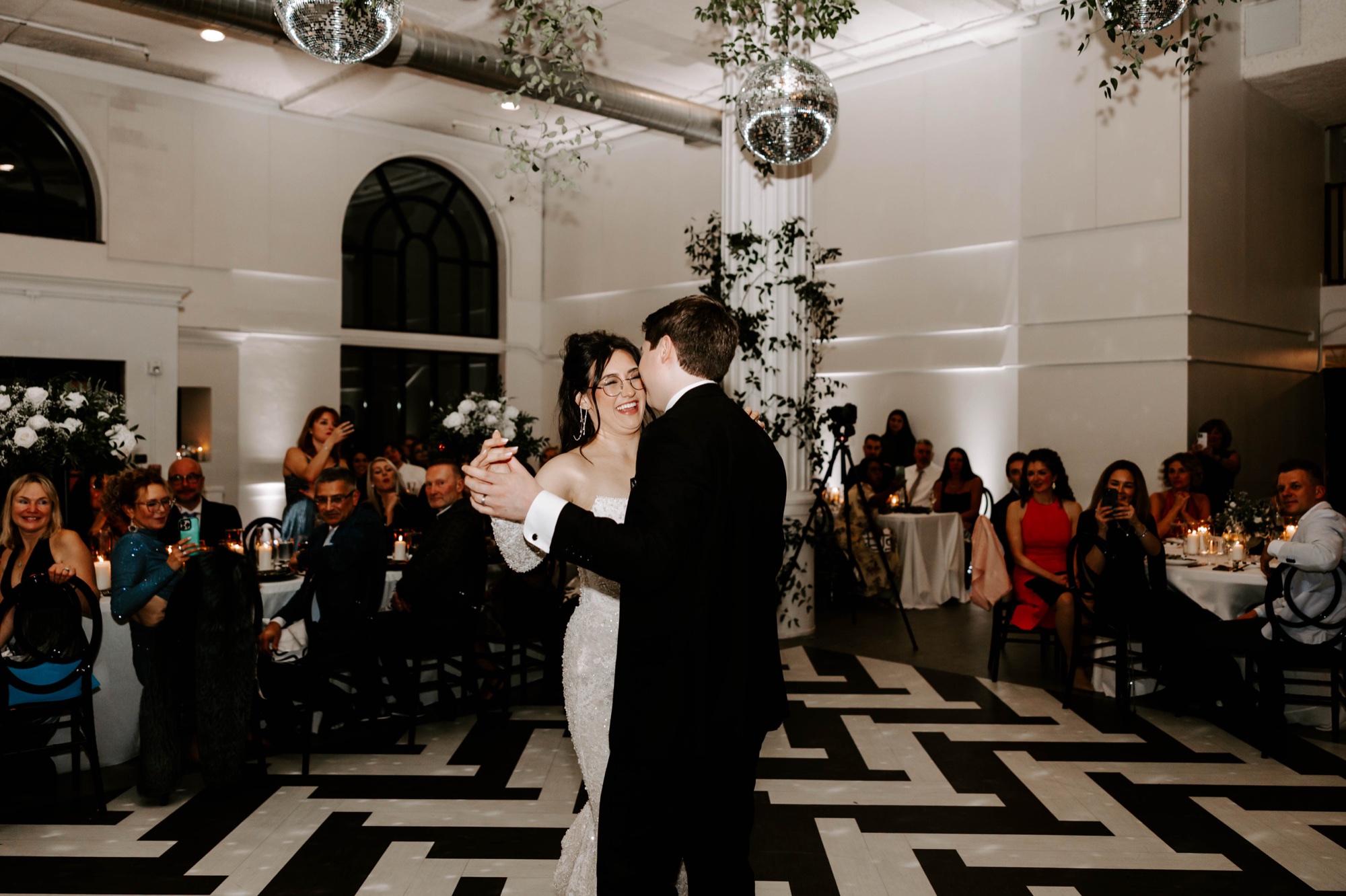 reception and dancefloor wedding photos