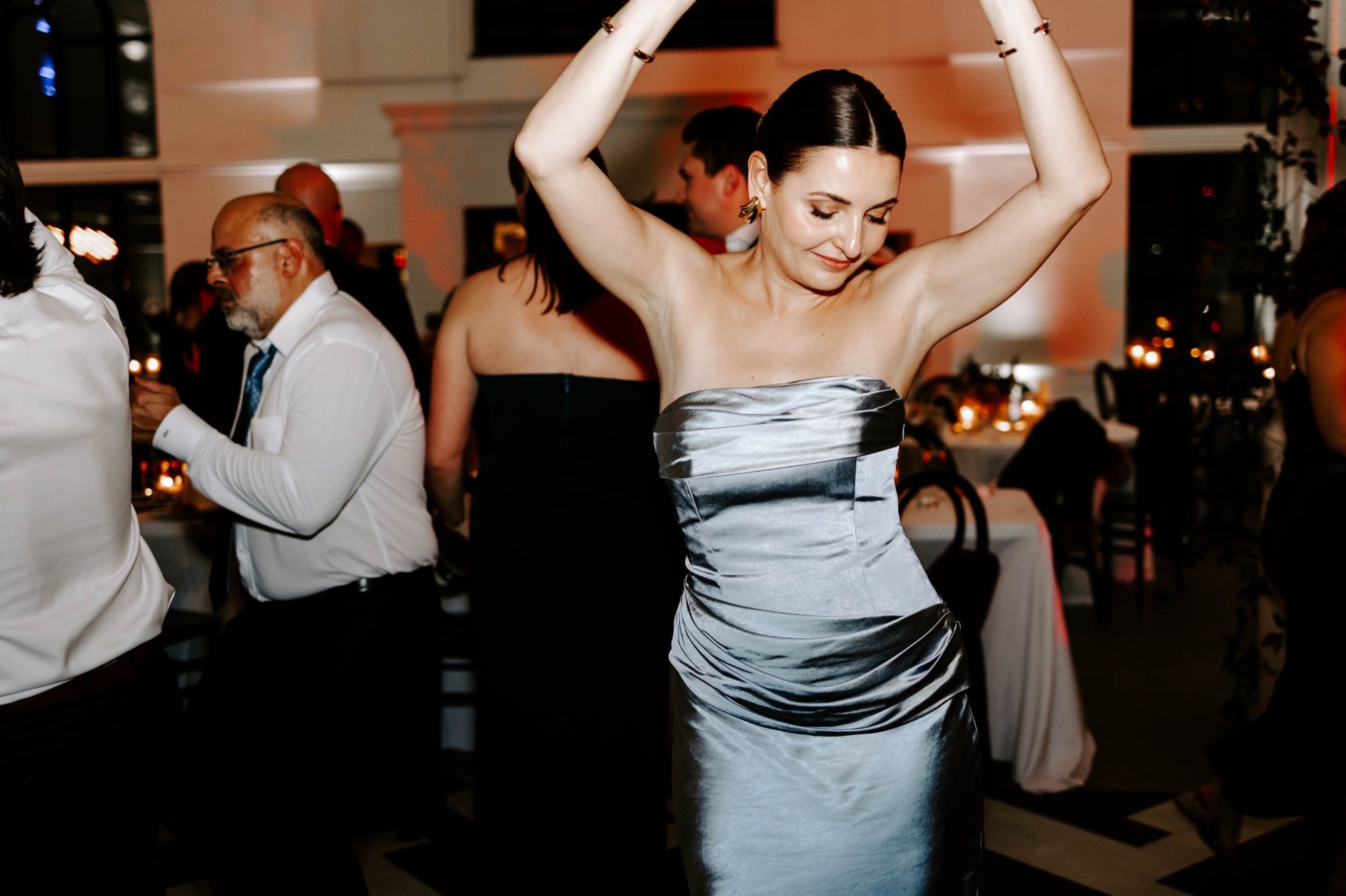 reception and dancefloor wedding photos
