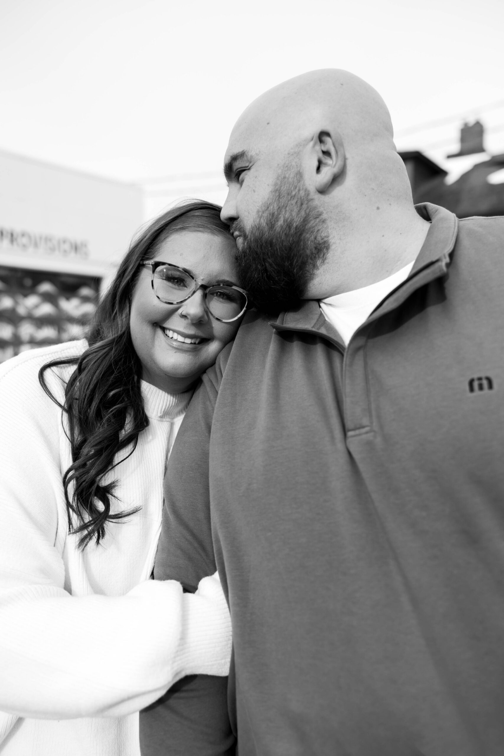 close up engagement photos