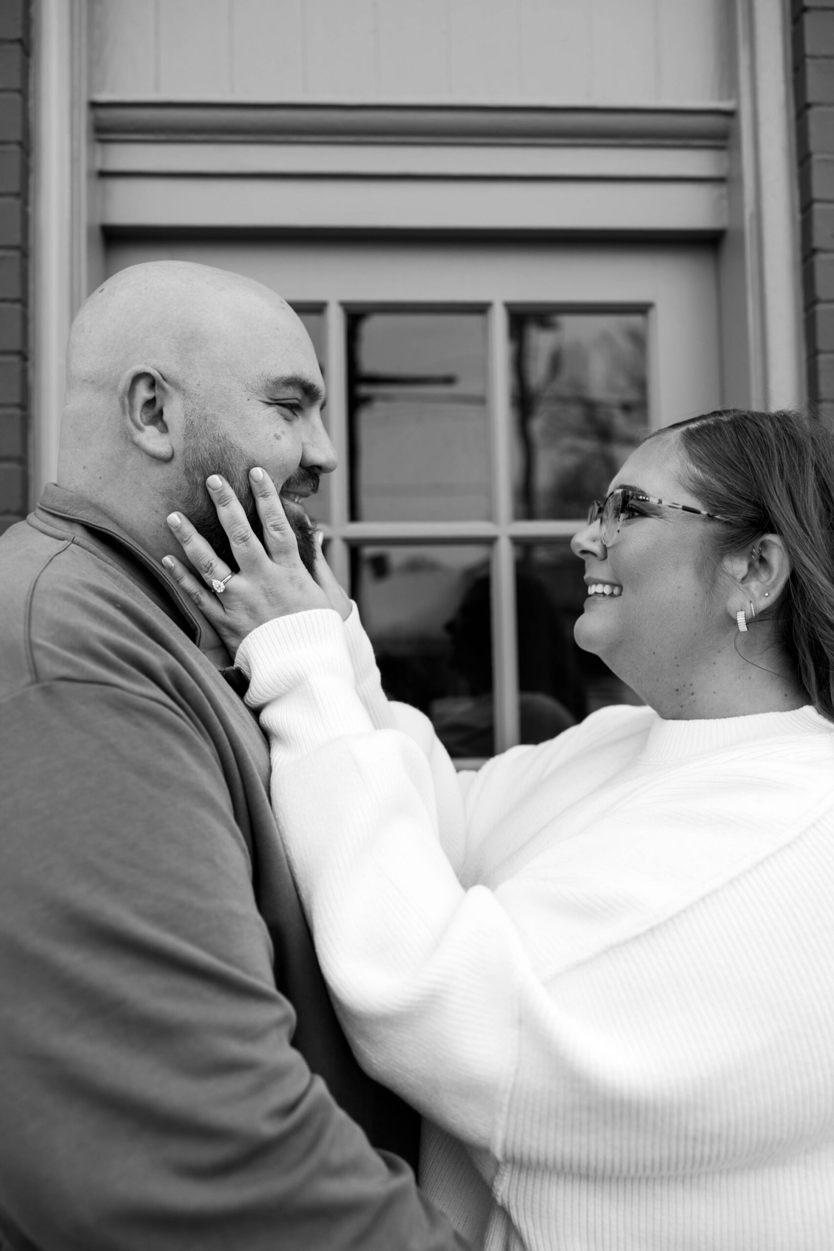 engagement photo poses that show off the ring