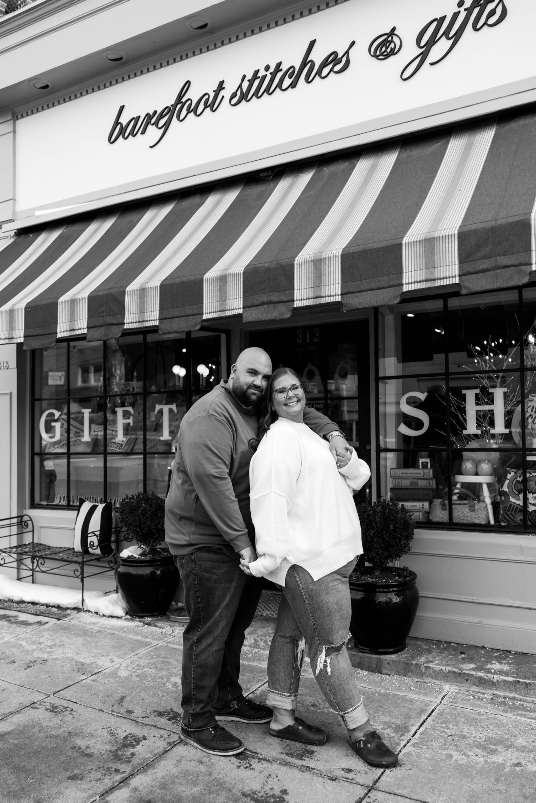 dowtown engagement photo session