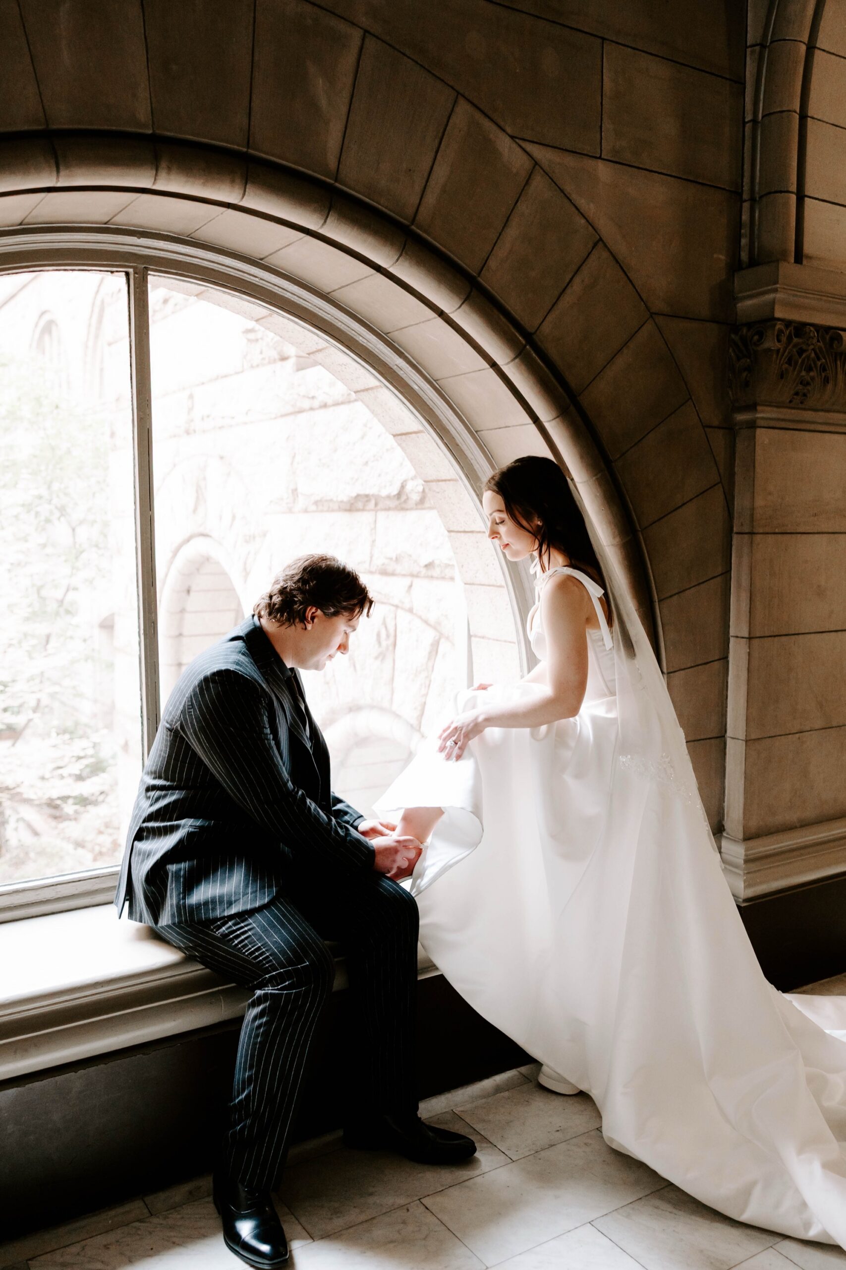 Pittsburgh city hall elopement, micro wedding