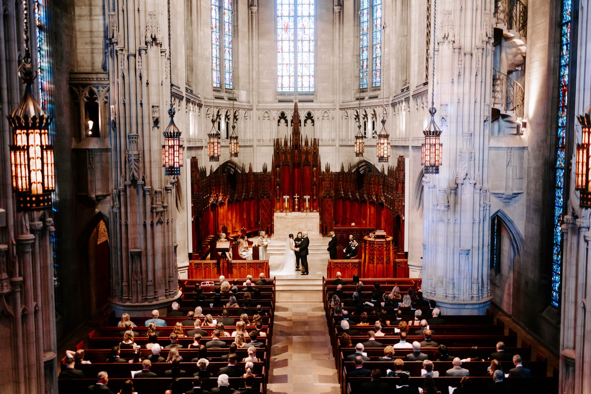wedding ceremony at Heinz Memorial Chapel University of Pittsburgh