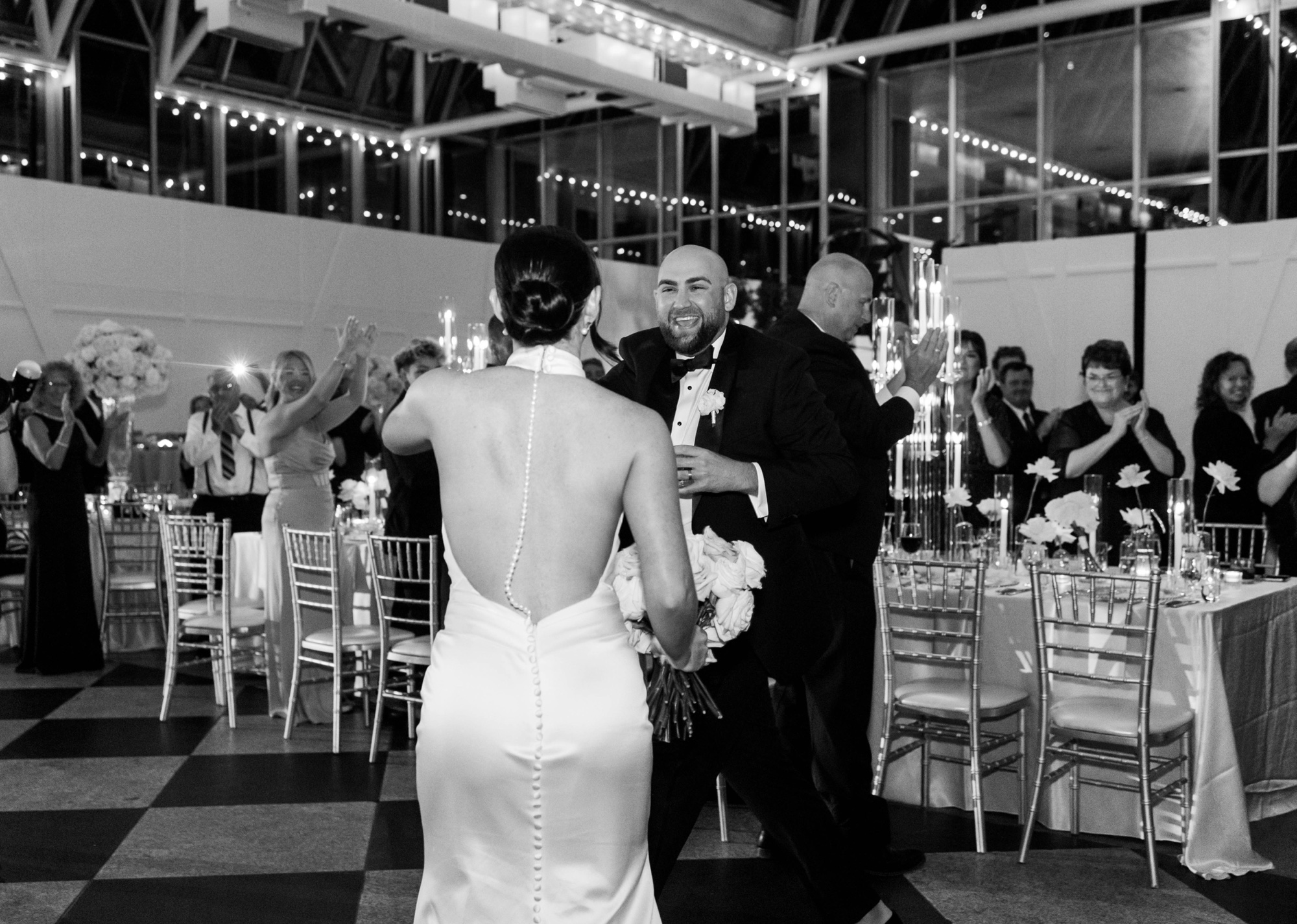 first dance wedding photos