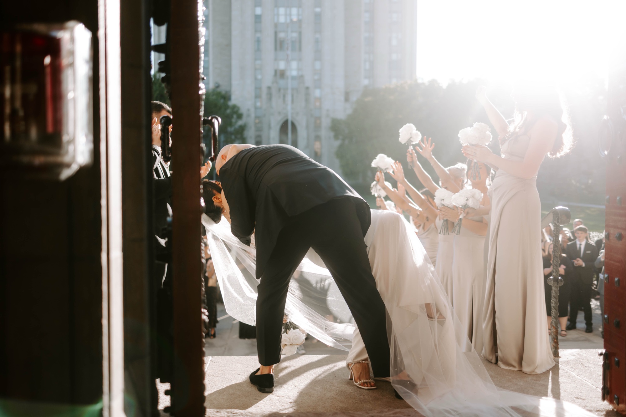 dip kiss wedding photos