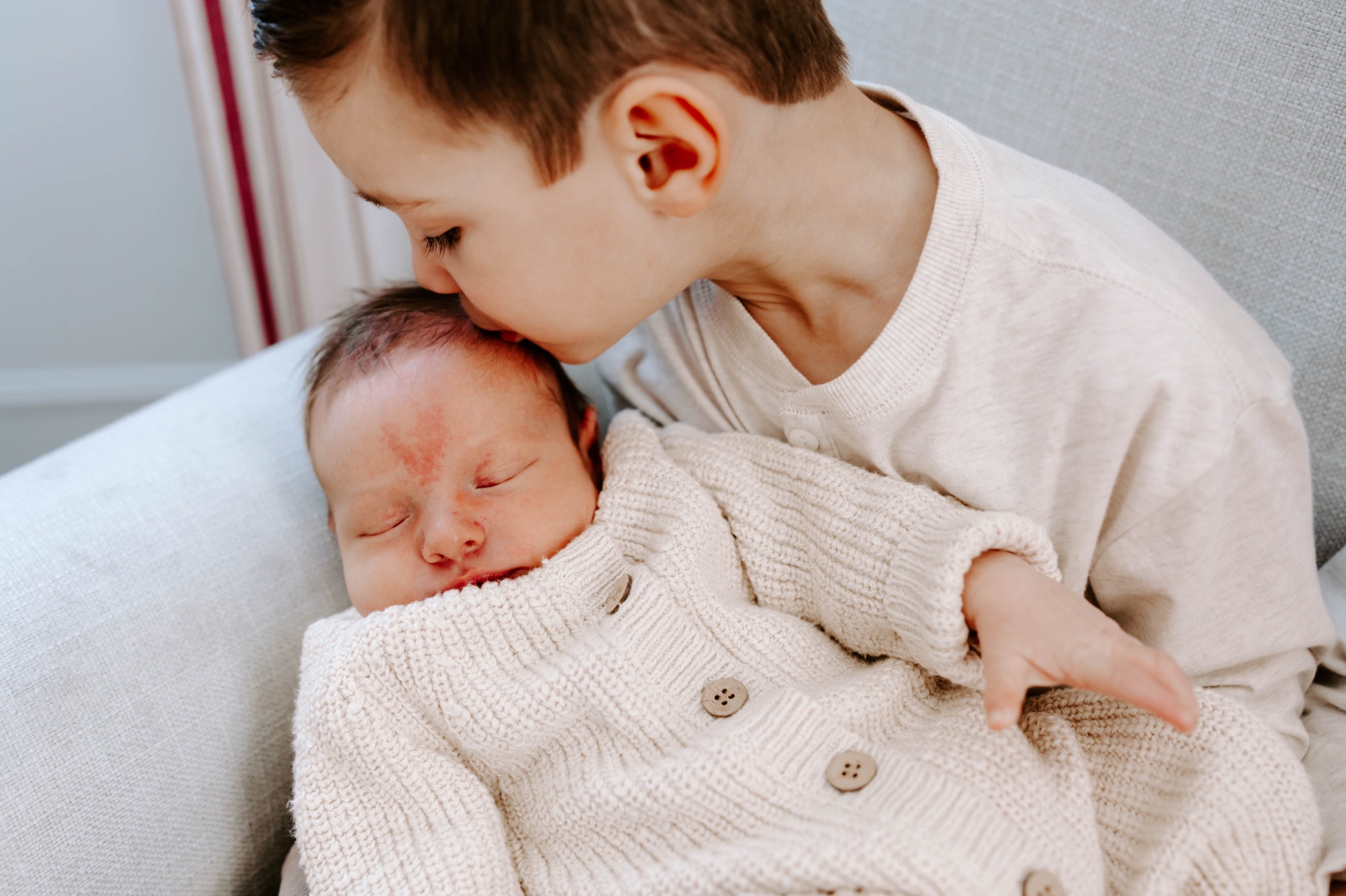 Pittsburgh in-home newborn session with siblings