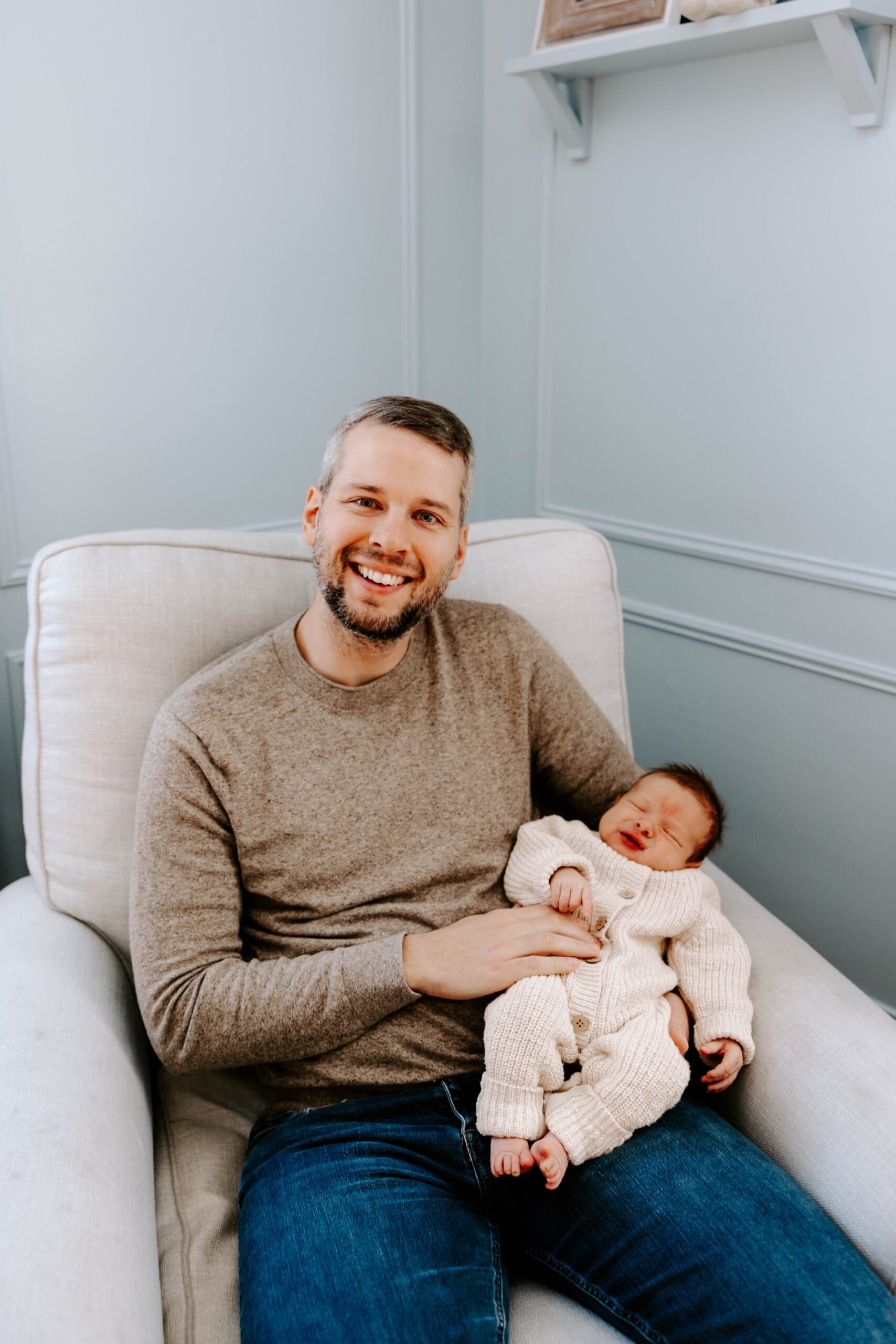 Pittsburgh in-home newborn session with siblings