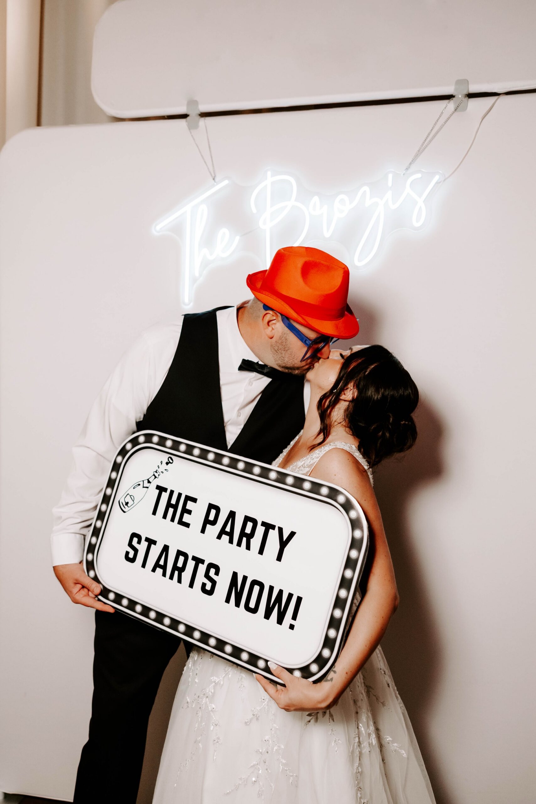 wedding planner vs venue coordinator