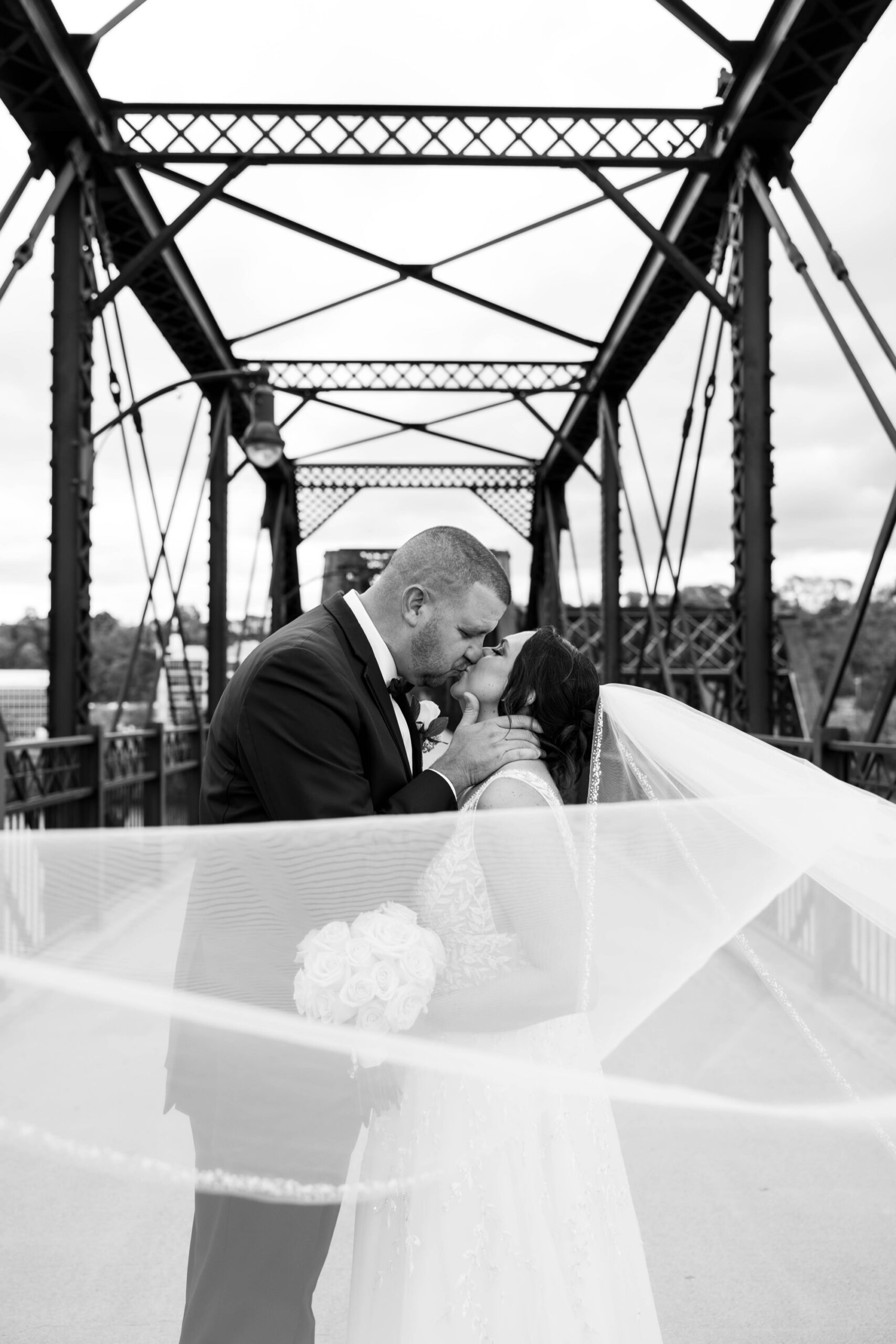 Hot Metal Bridge; pedestrian bridges in pittsburgh for photos; bridge kiss newlywed portraits